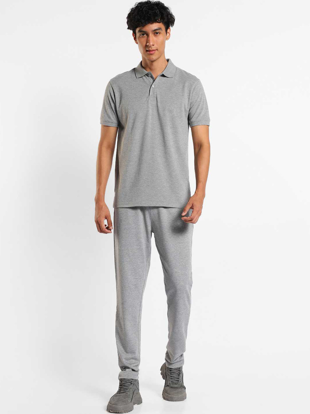 

NOBERO Kael Polo T-shirt & Track Pants, Grey