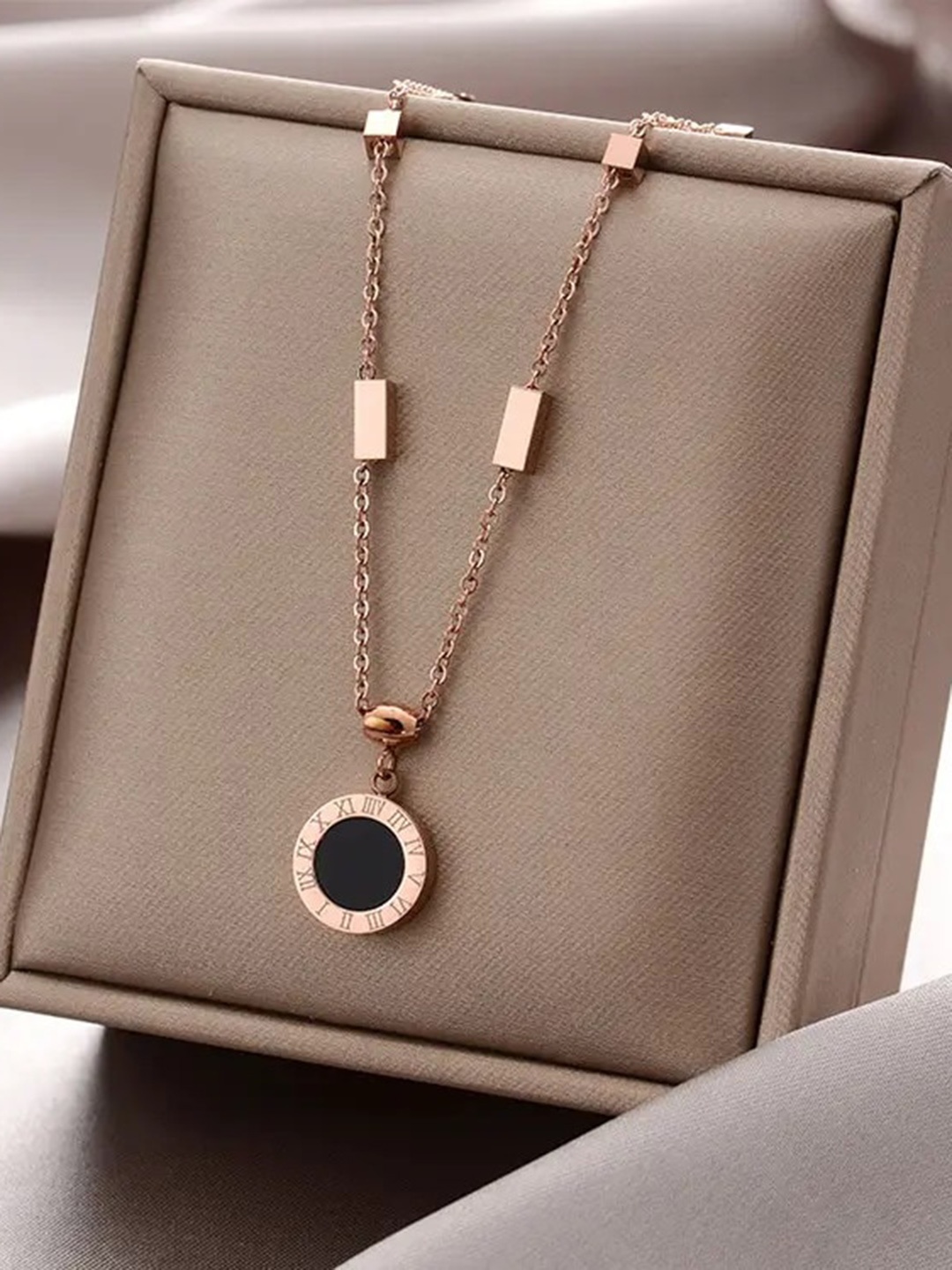 

MEENAZ Rose Gold Cubic Zirconia Studded Circular Pendant With Chain