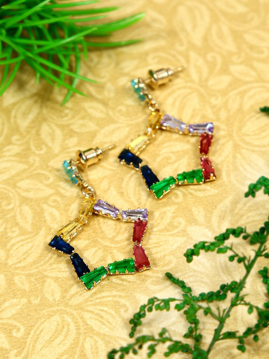 

Crunchy Fashion Gold-Plated Star Shaped Pearl Crystal Drop Earrings