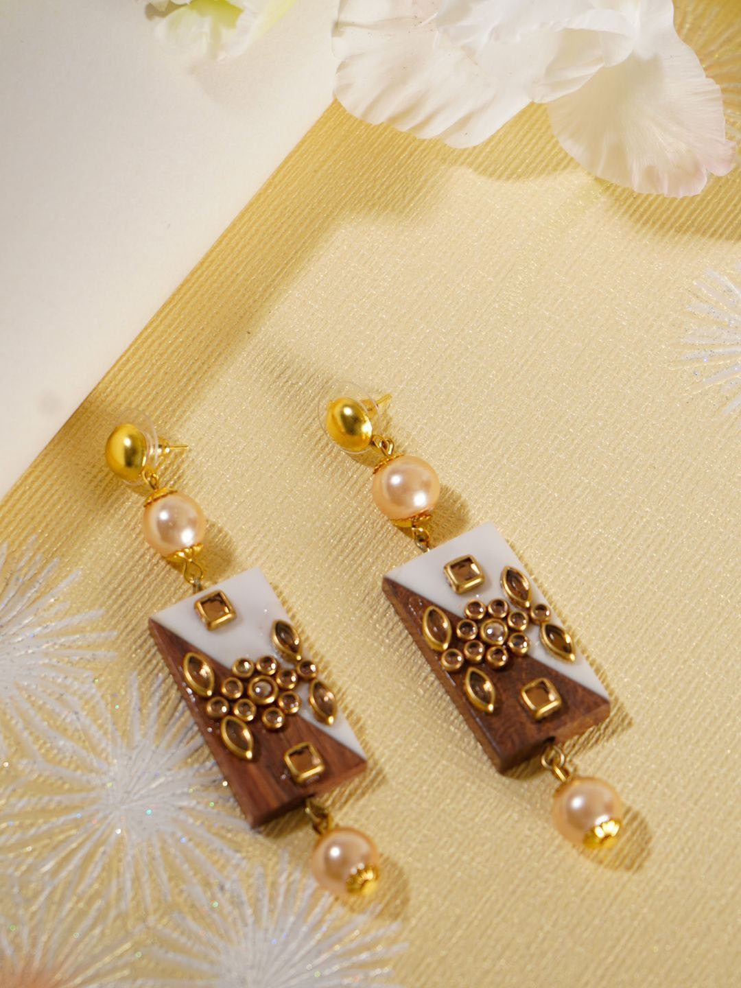 

Crunchy Fashion Gold-Plated Dangler Drop Earrings, White