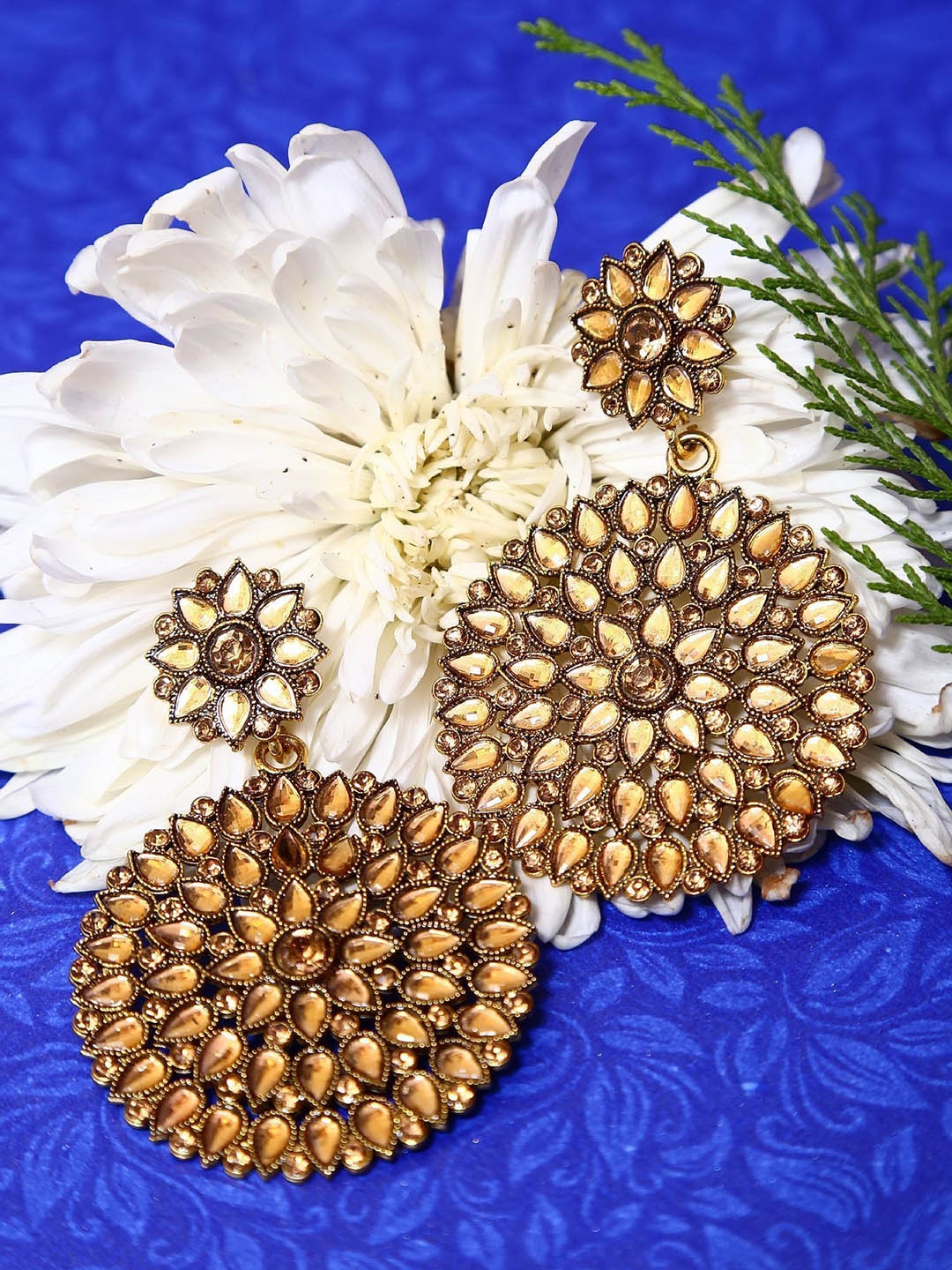 

Crunchy Fashion Gold-Plated Kundan Drop Earrings