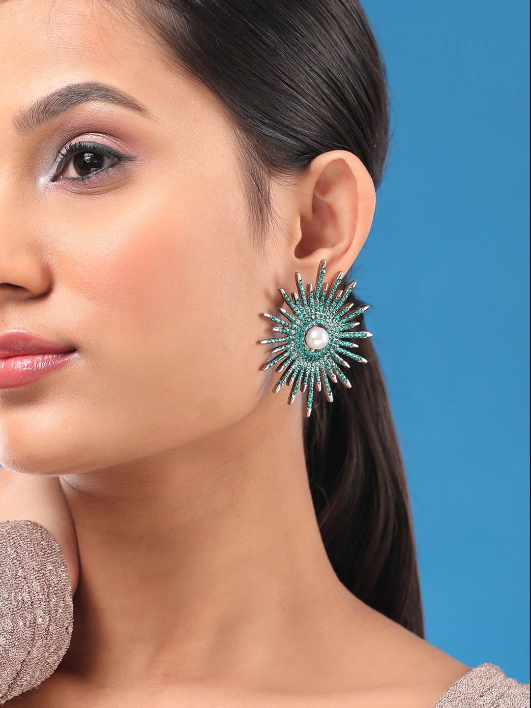 

TOKYO TALKIES X rubans FASHION ACCESSORIES Circular Studs Earrings, Green
