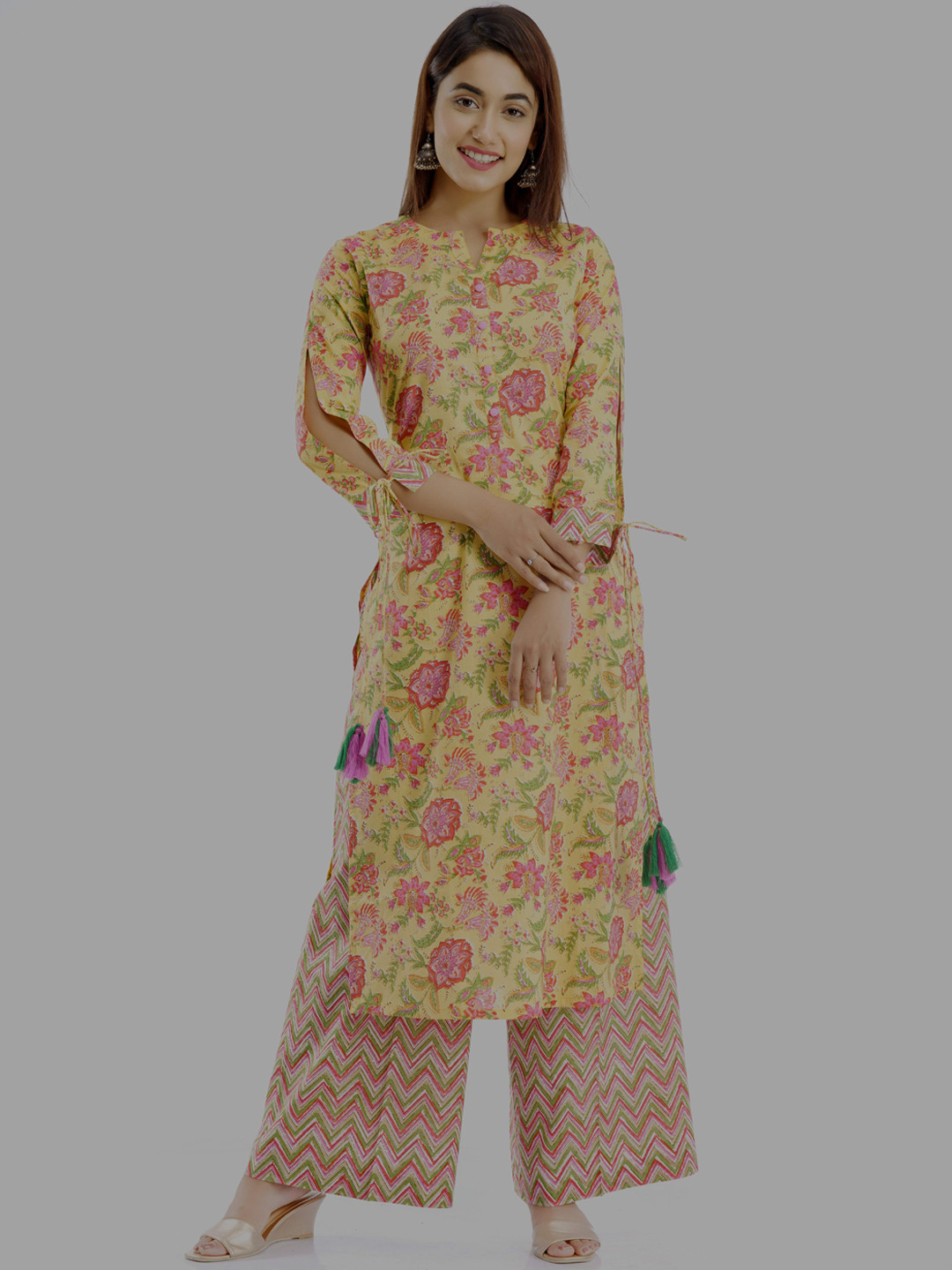 

PARCHHAI Floral Printed Regular Pure Cotton Kurta with Palazzos, Yellow