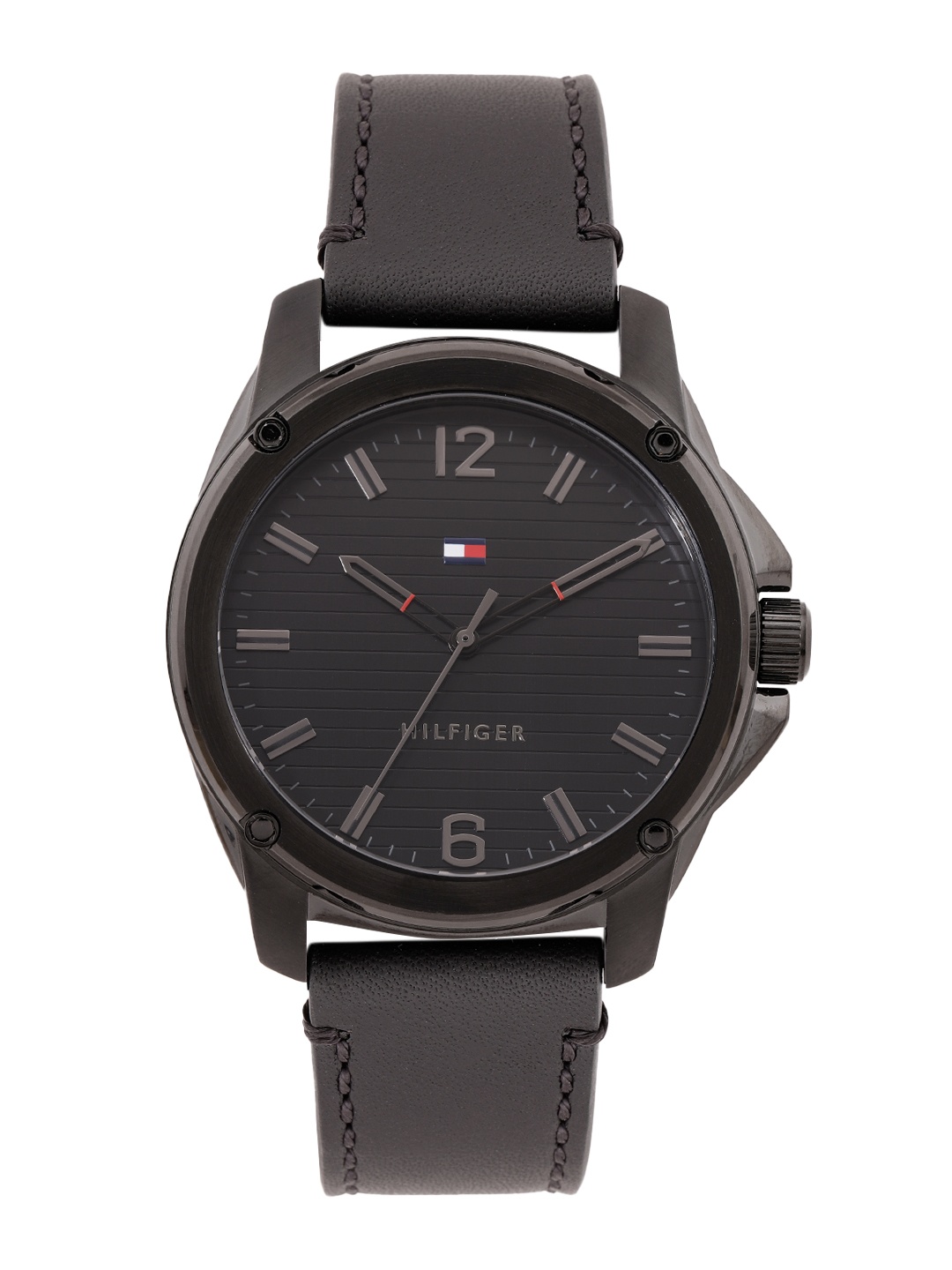 

Tommy Hilfiger Men Patterned Analogue Watch TH1710485W, Black