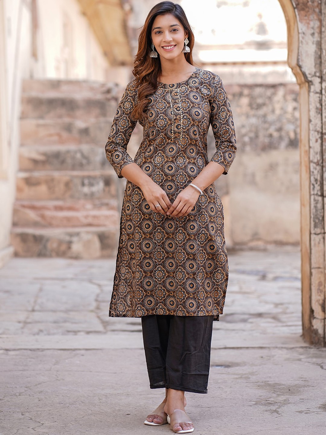 

KALINI Ethnic Printed Straight Cotton Kurta, Brown