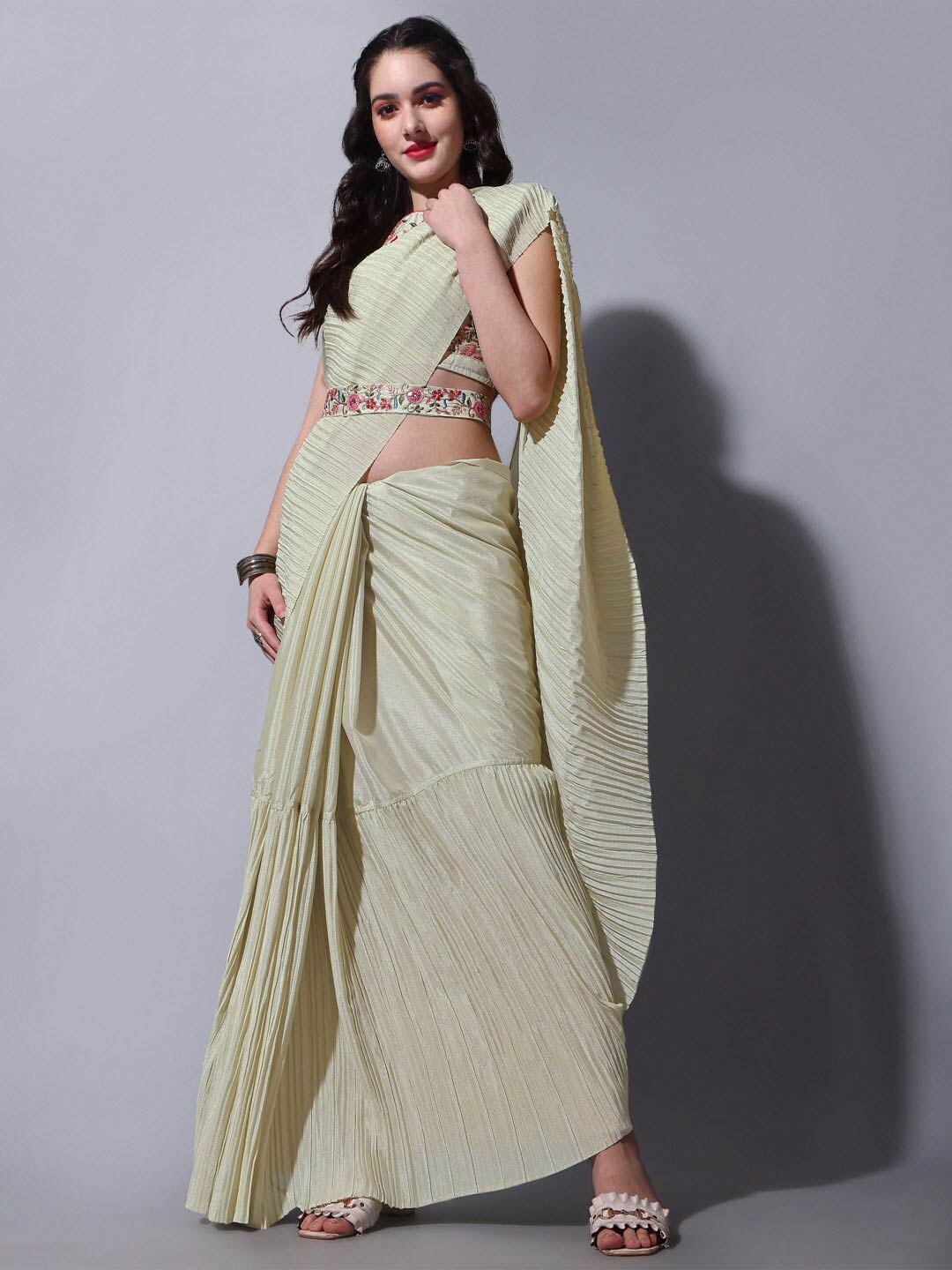 

Mitera Cream-Coloured Poly Chiffon Saree