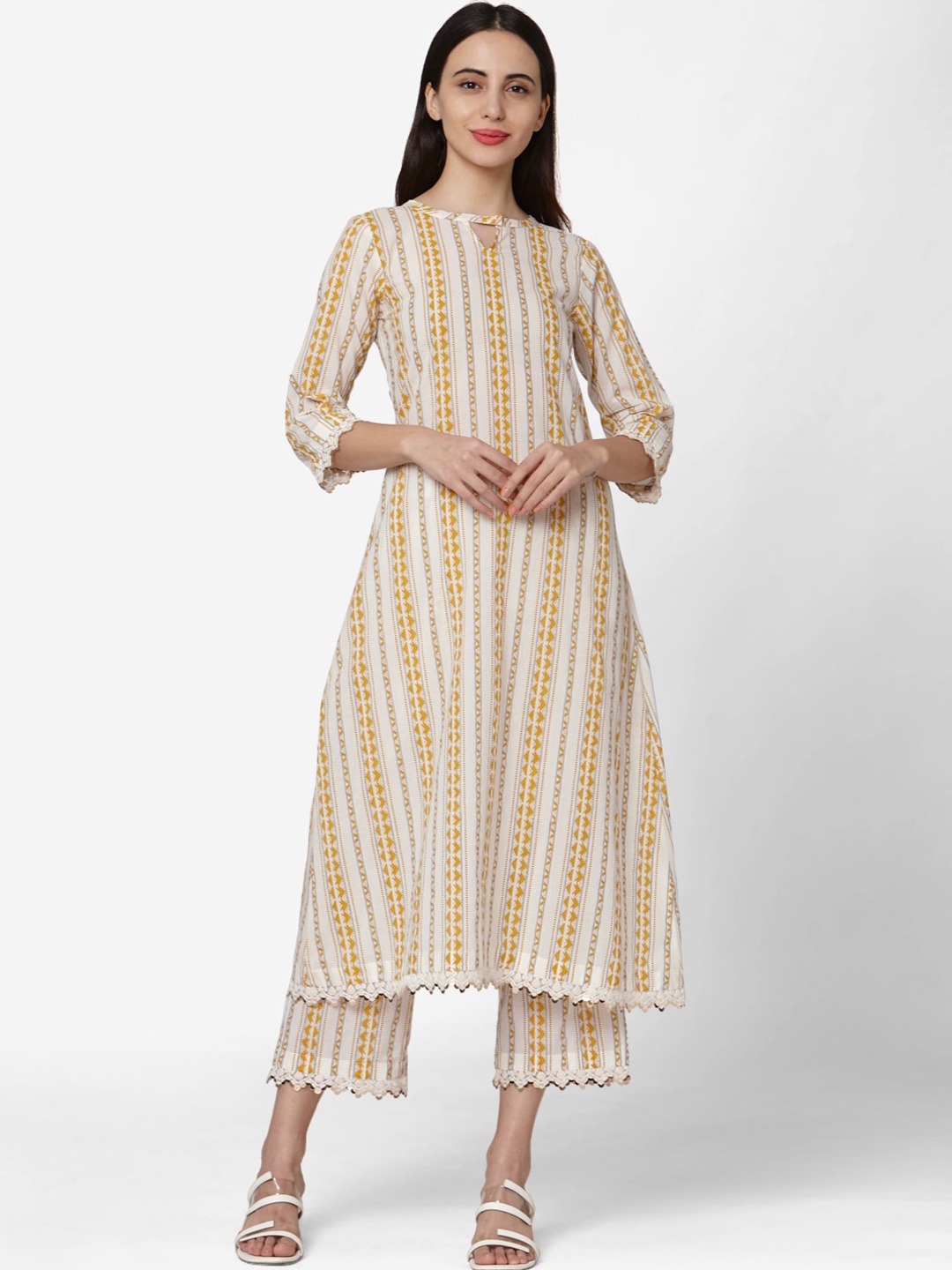 

KALINI Geometric Printed Regular Pure Cotton Kurta with Trousers, Off white
