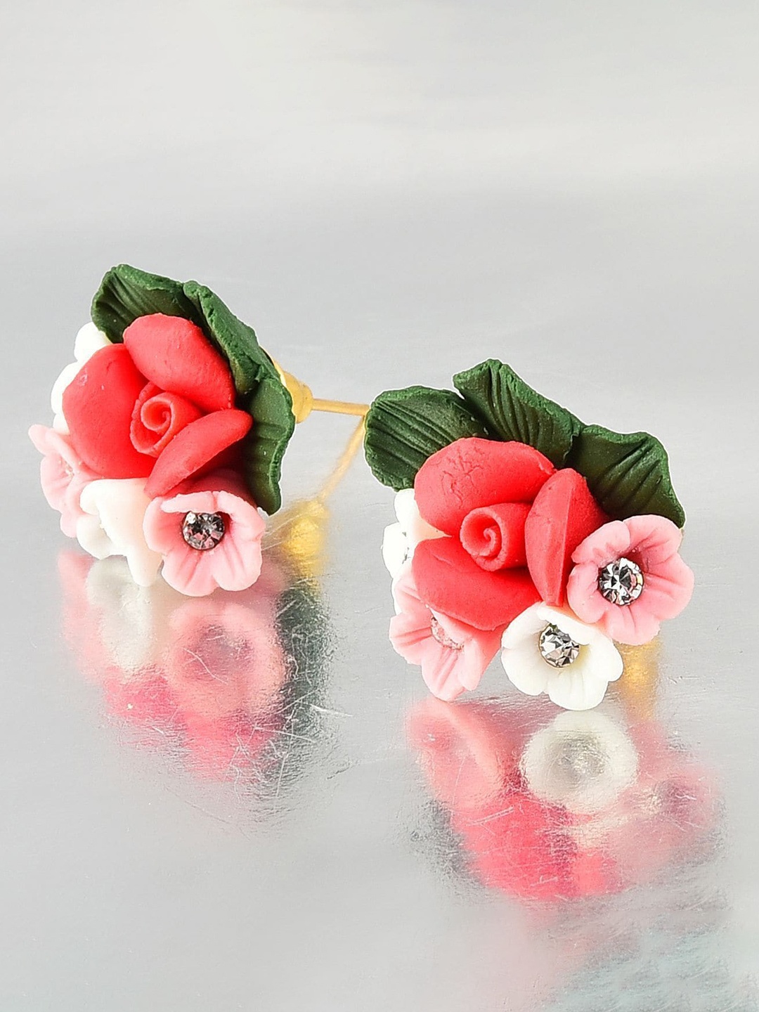 

Crunchy Fashion Floral Studs Earrings, Red