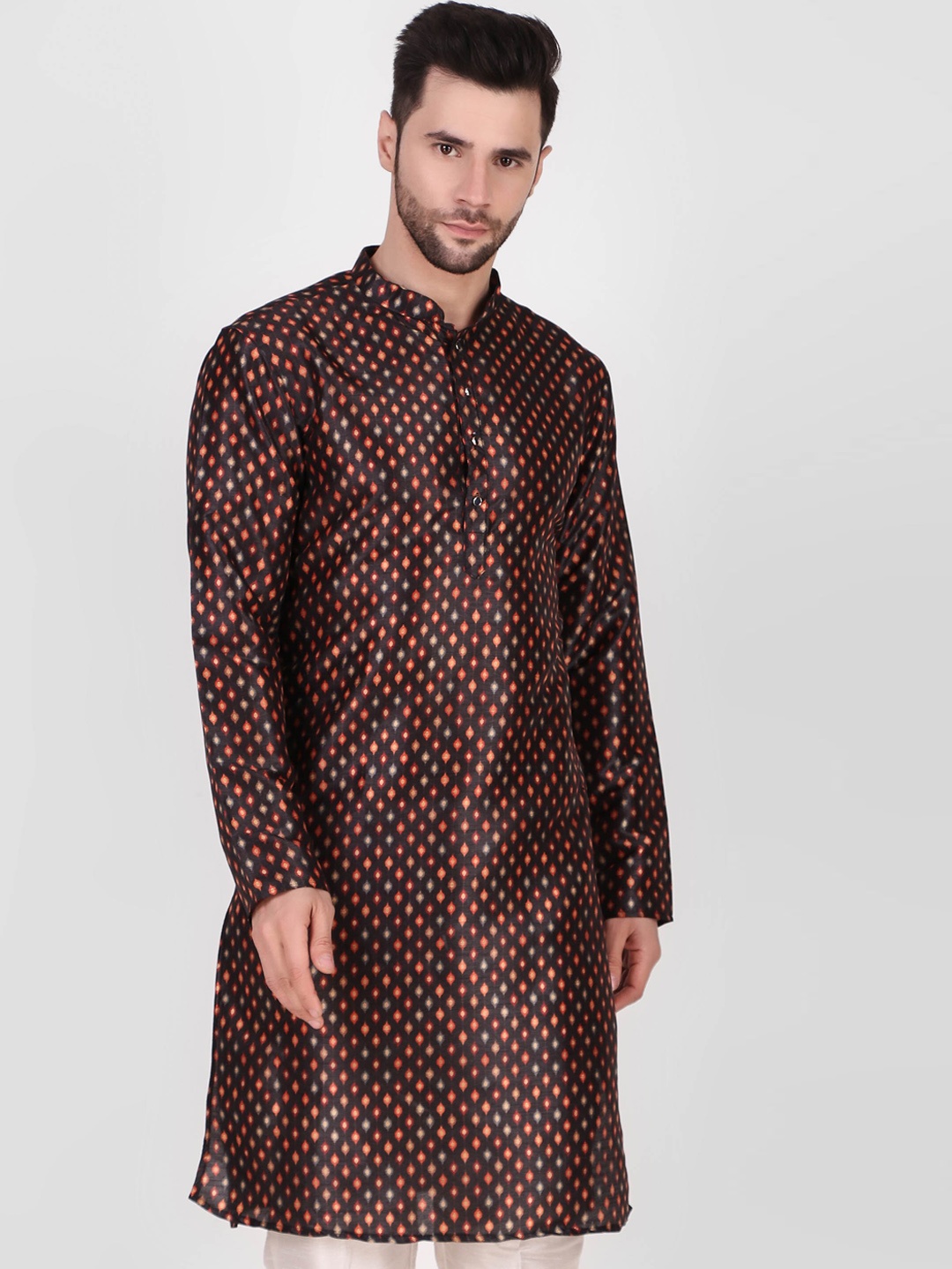

Koshin Men Ethnic Motifs Printed Kurta with Pyjamas, Black