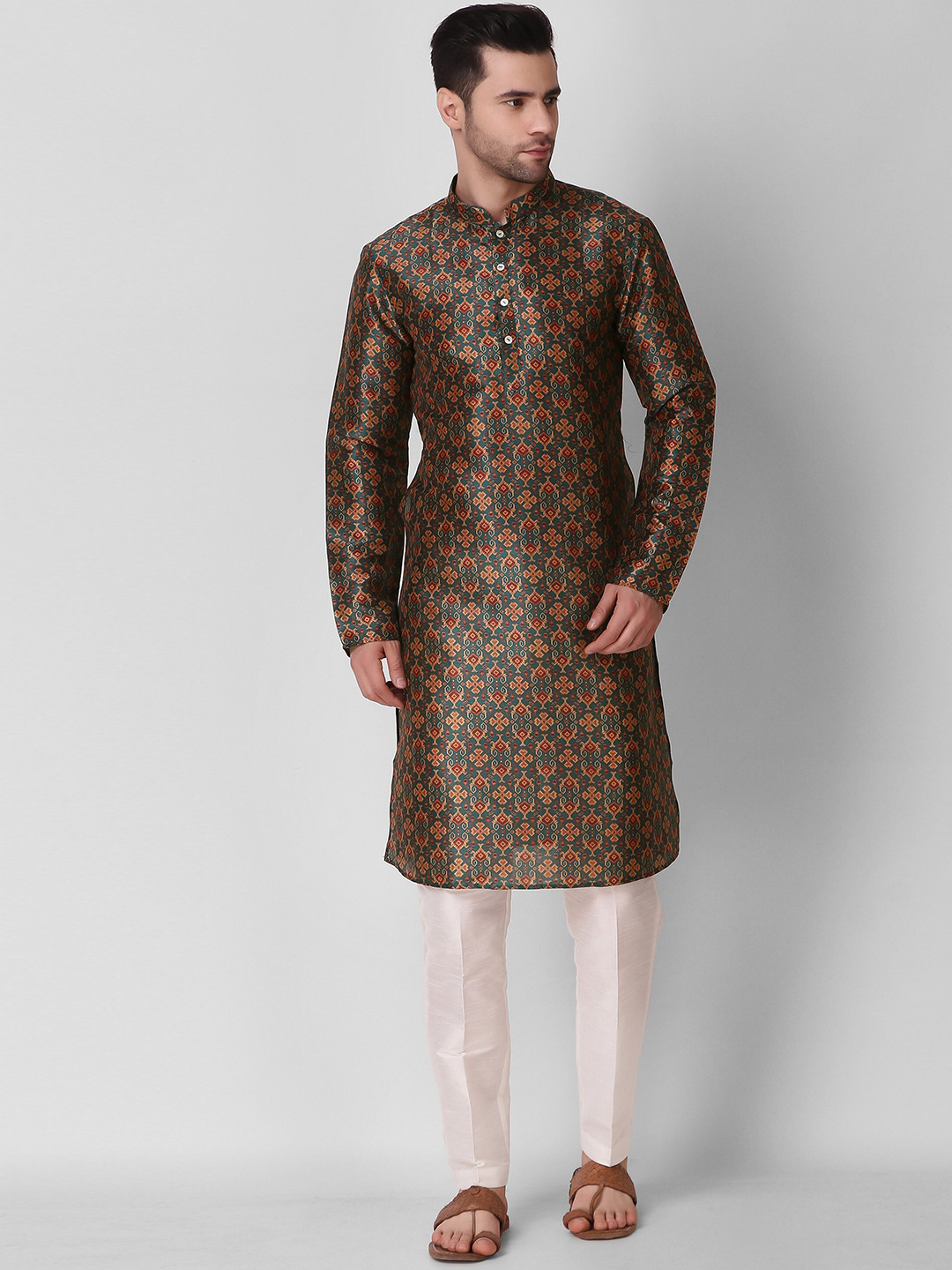 

Koshin Ethnic Motifs Printed Regular Kurta With Pyjamas, Teal