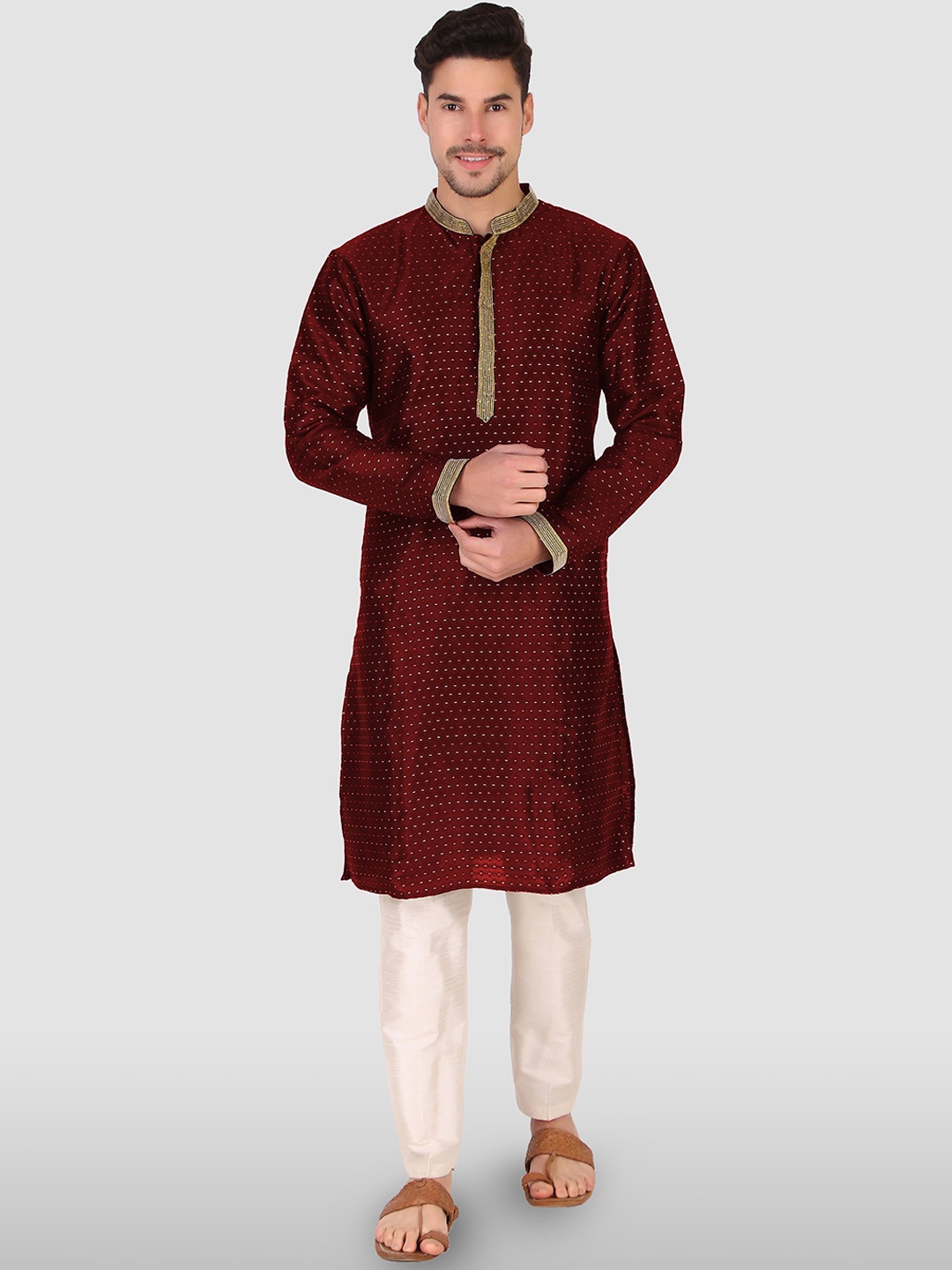 

Koshin Embroidered Mandarin Collar Kurta with Pyjamas, Maroon