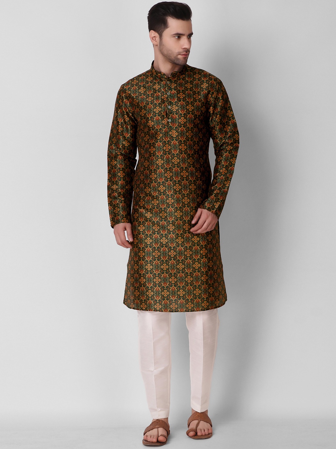 Koshin Ethnic Motifs Printed Regular Kurta With Pyjamas, Green