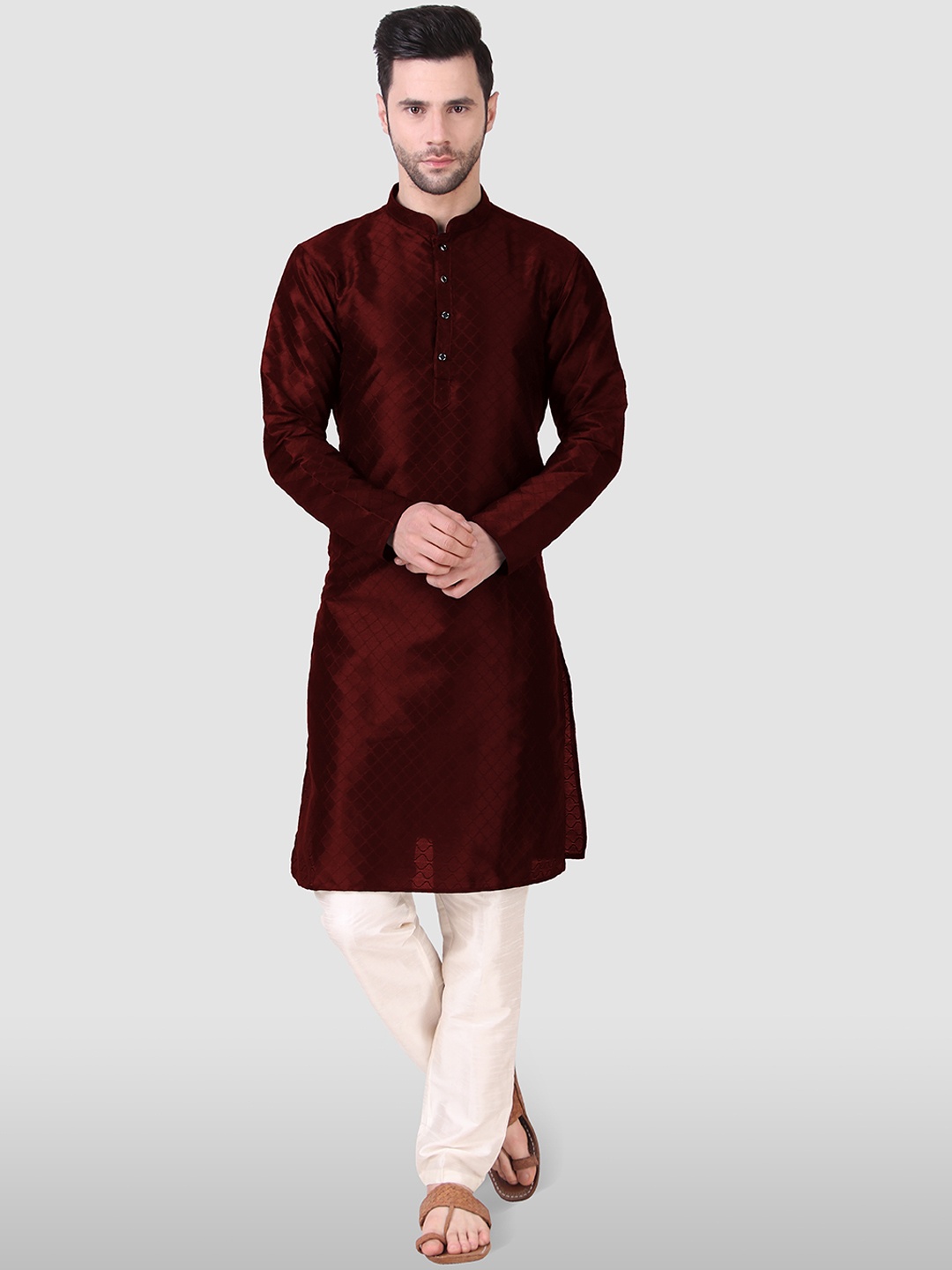 

Koshin Mandarin Collar Kurta with Pyjamas, Maroon