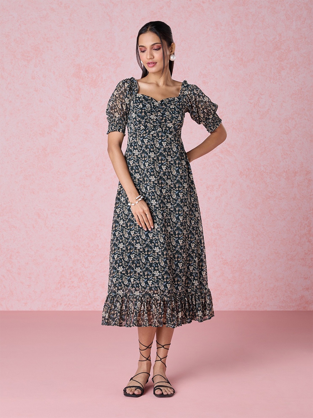 

20Dresses Black Floral Print Sweetheart Neck A-Line Midi Dress