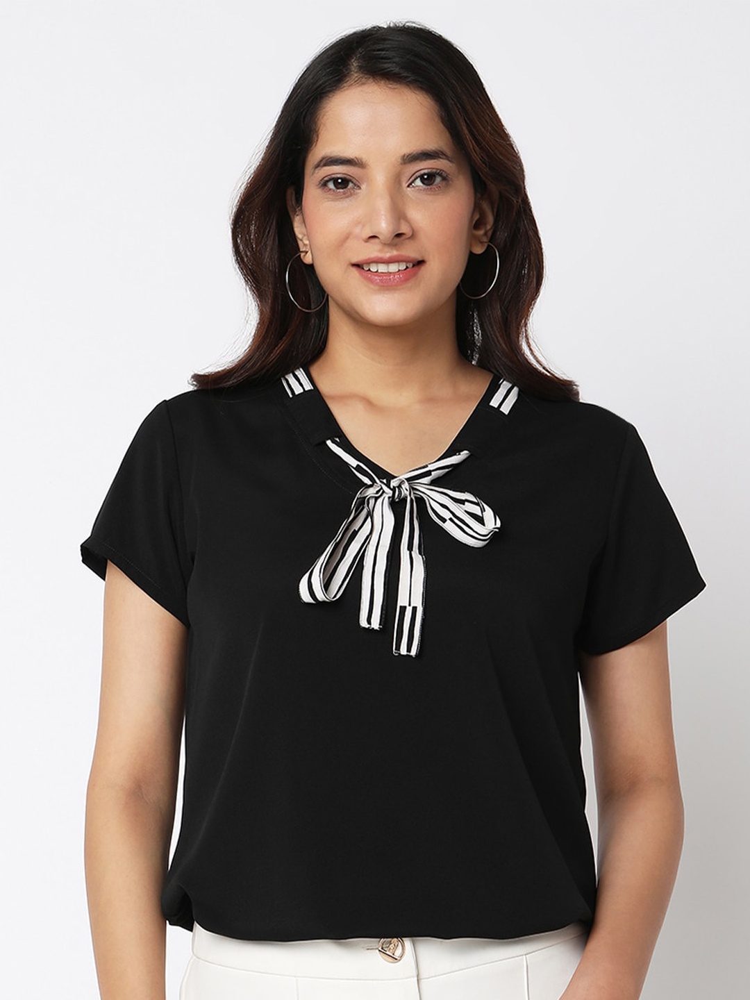 

NOT SO PINK Tie-Up Neck Georgette Top, Black