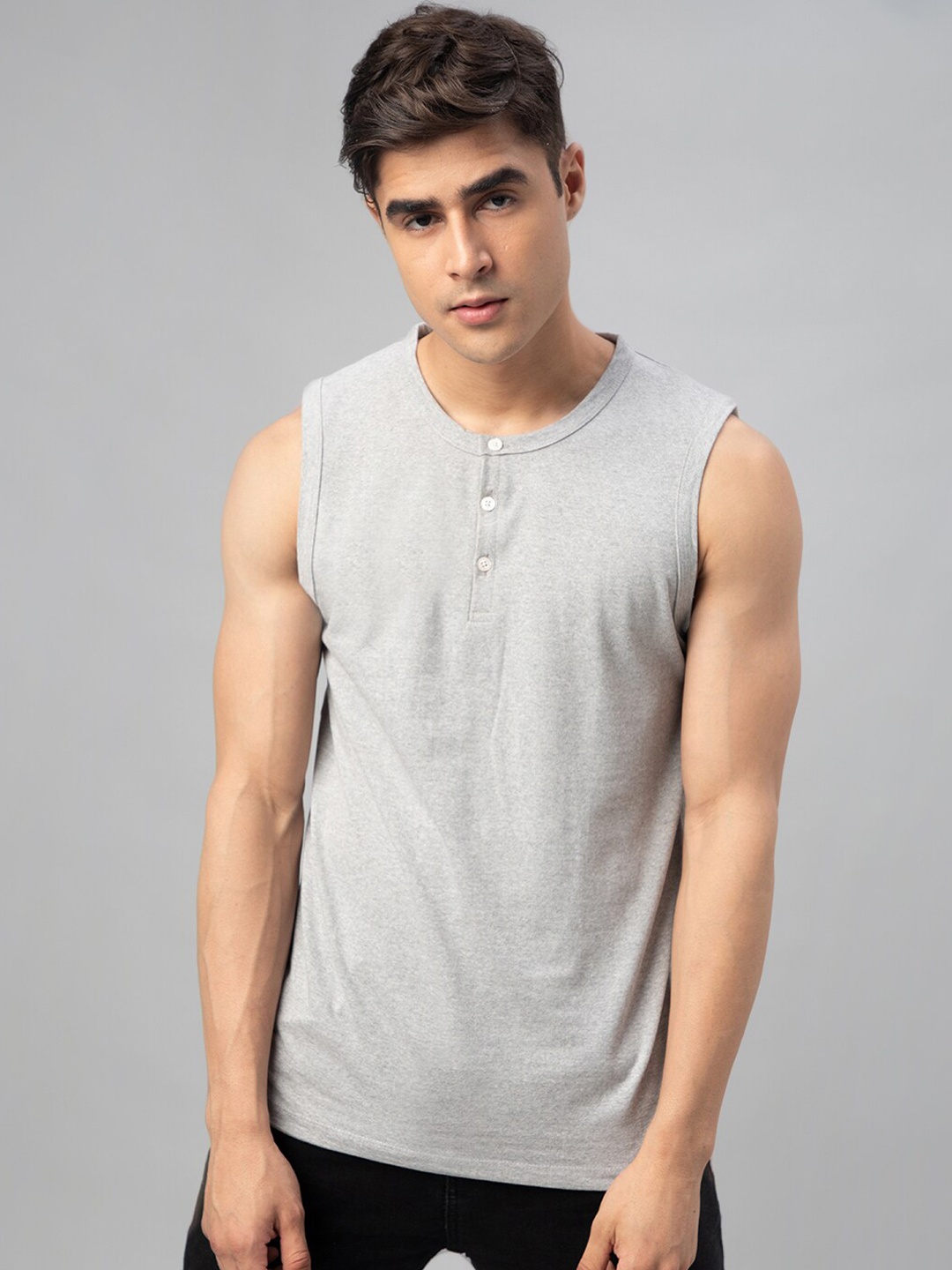 

FTX Henley Neck Sleeveless T-shirt, Grey