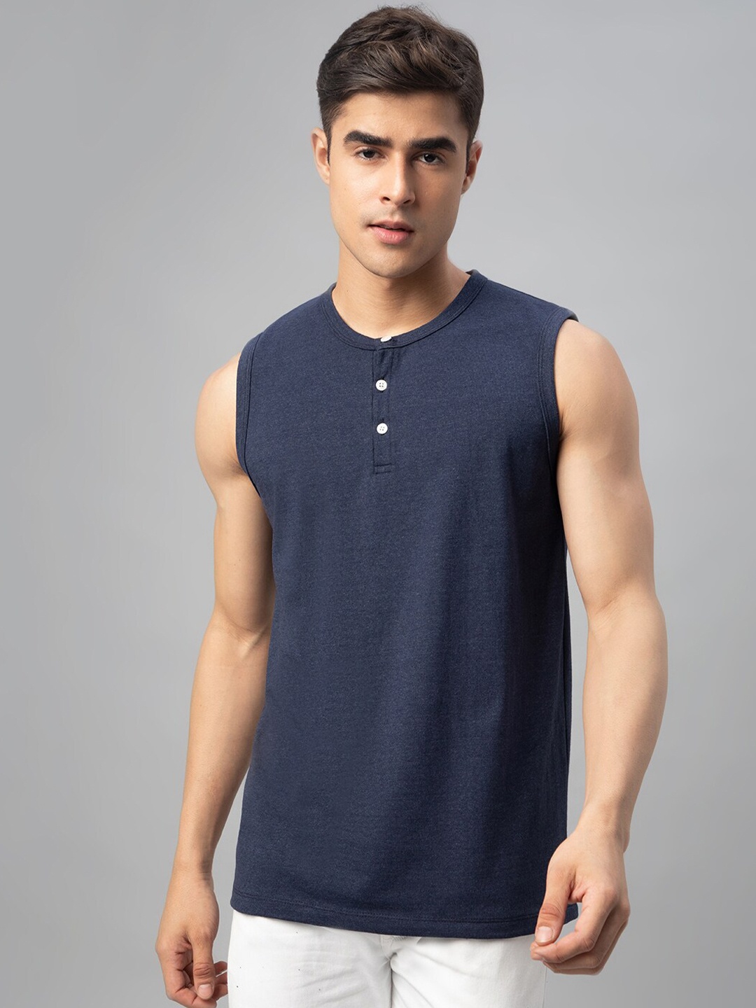 

FTX Henley Neck Sleeveless T-shirt, Navy blue