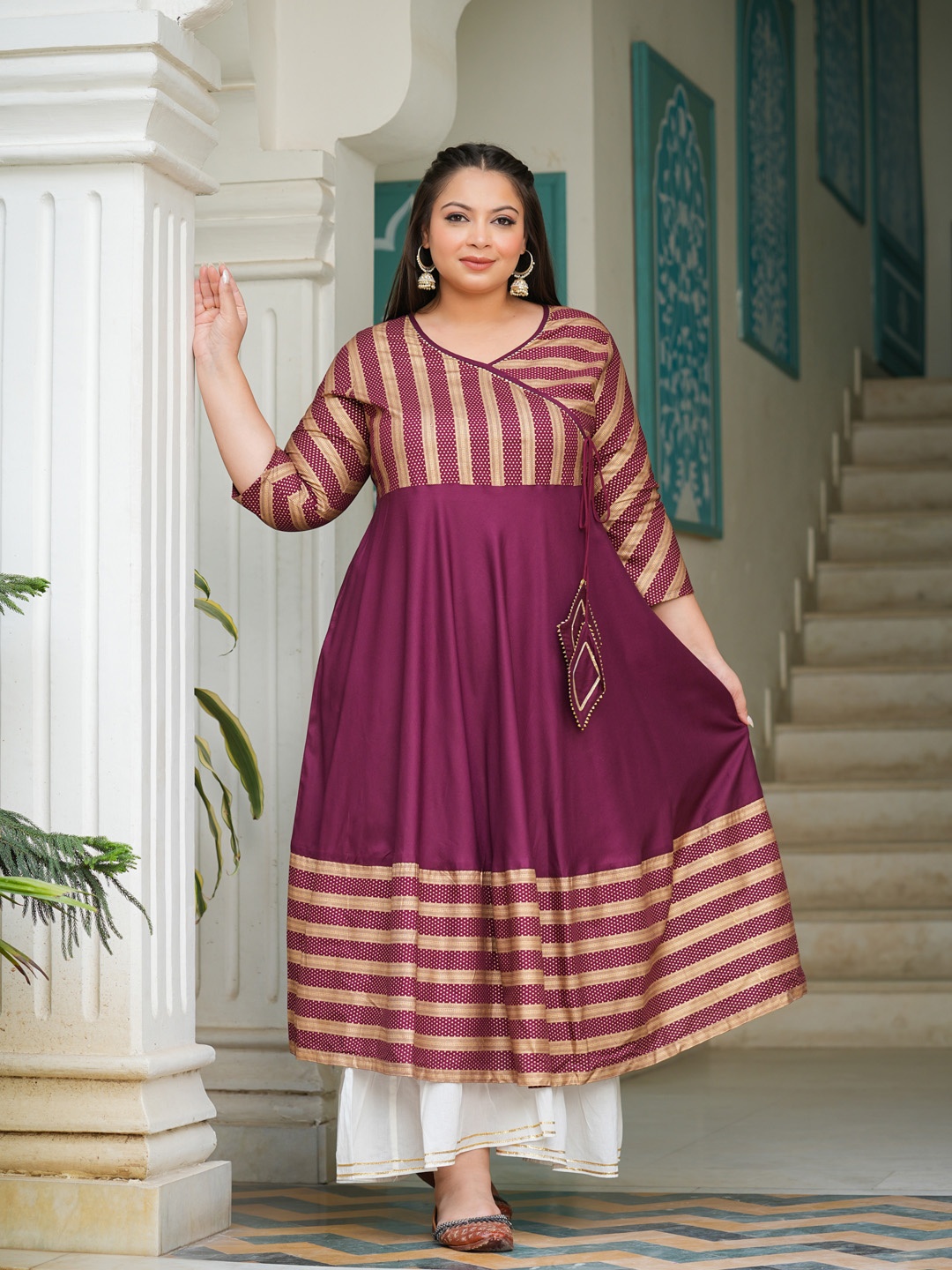 

YASH GALLERY Geometric Printed Anarkali Kurta, Maroon