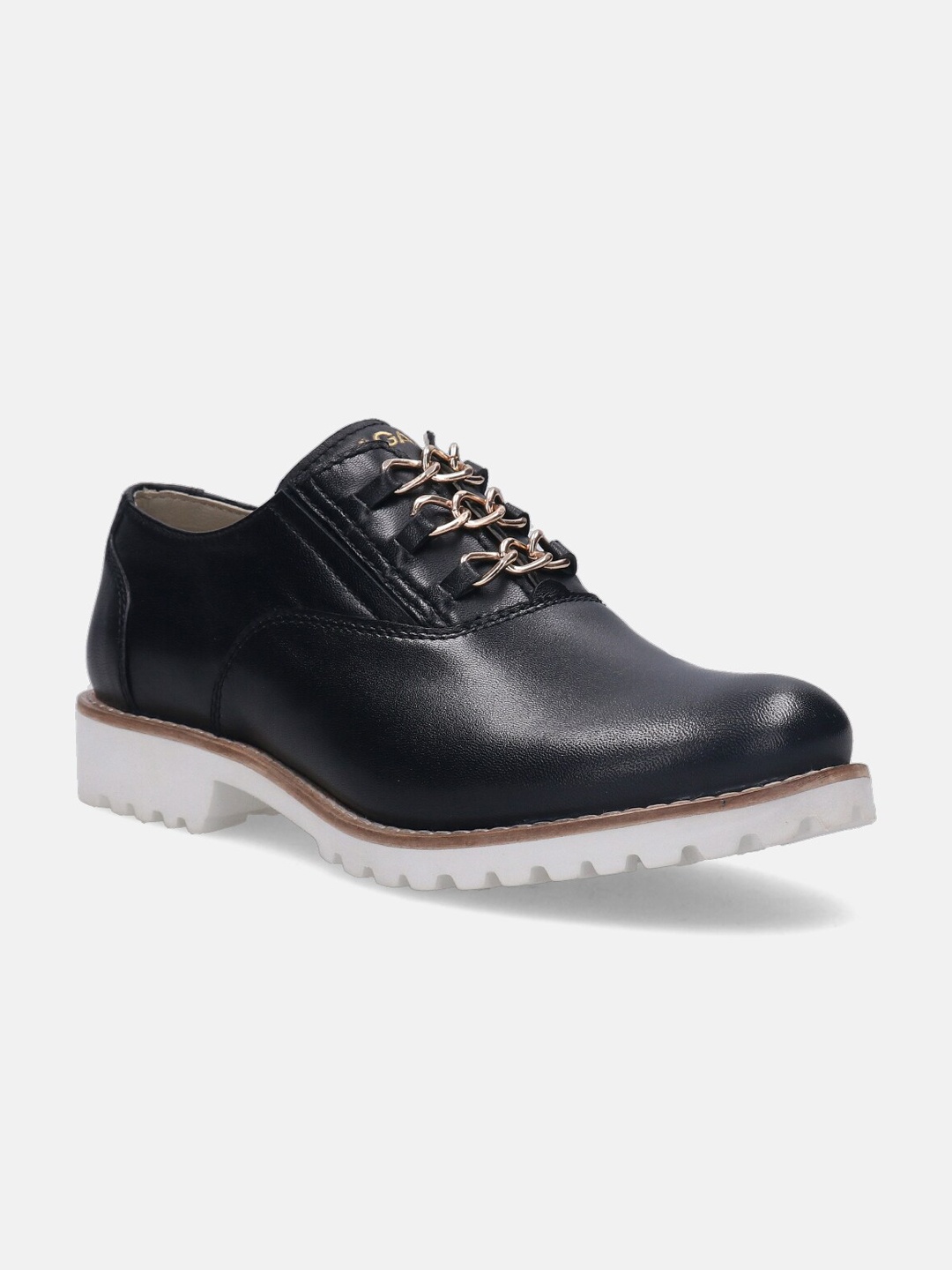 

BAGATT Women Enny Textured Leather Oxfords, Black