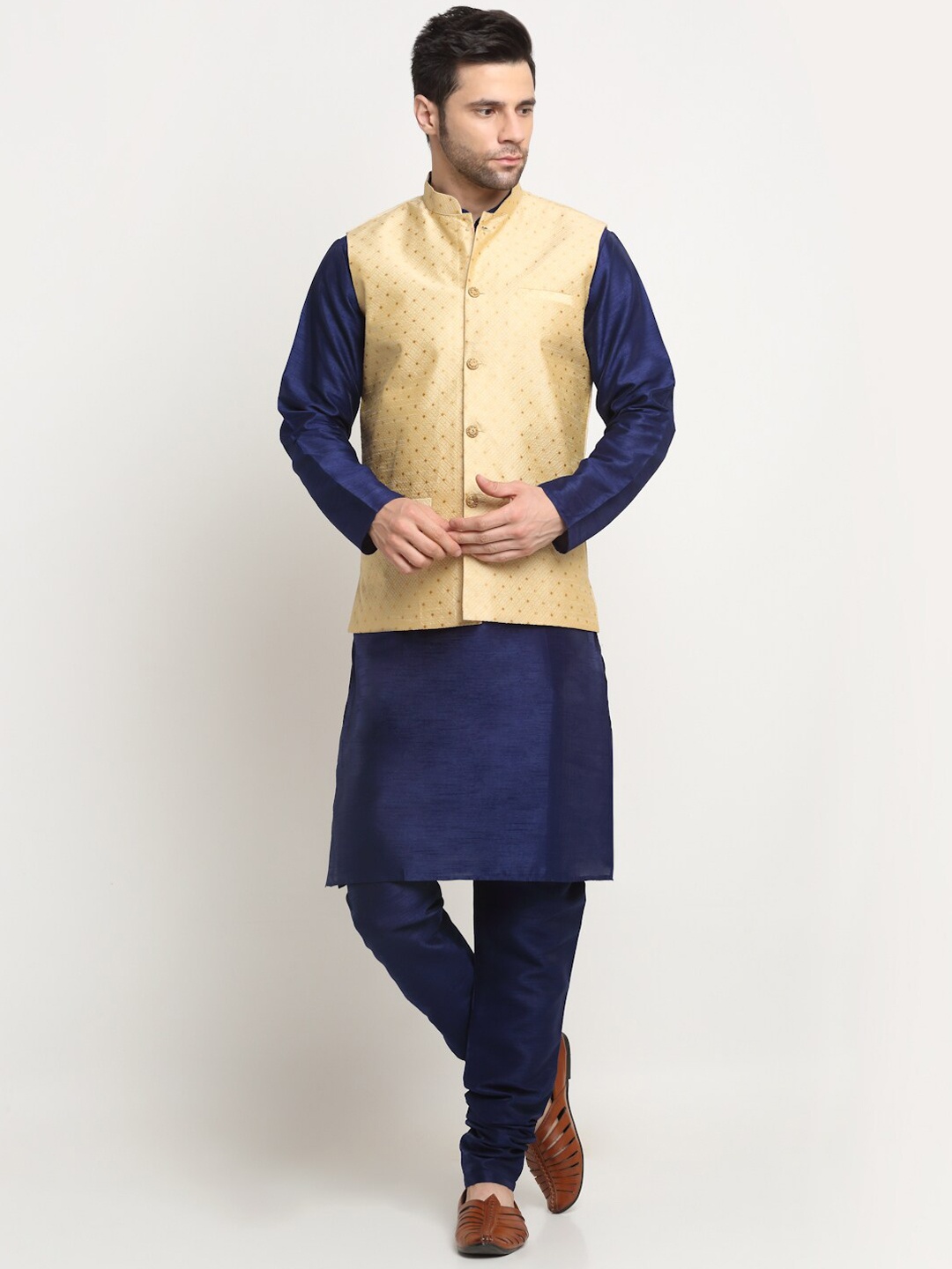 

KRAFT INDIA Regular Kurta With Churidar & Nehru Jacket, Navy blue