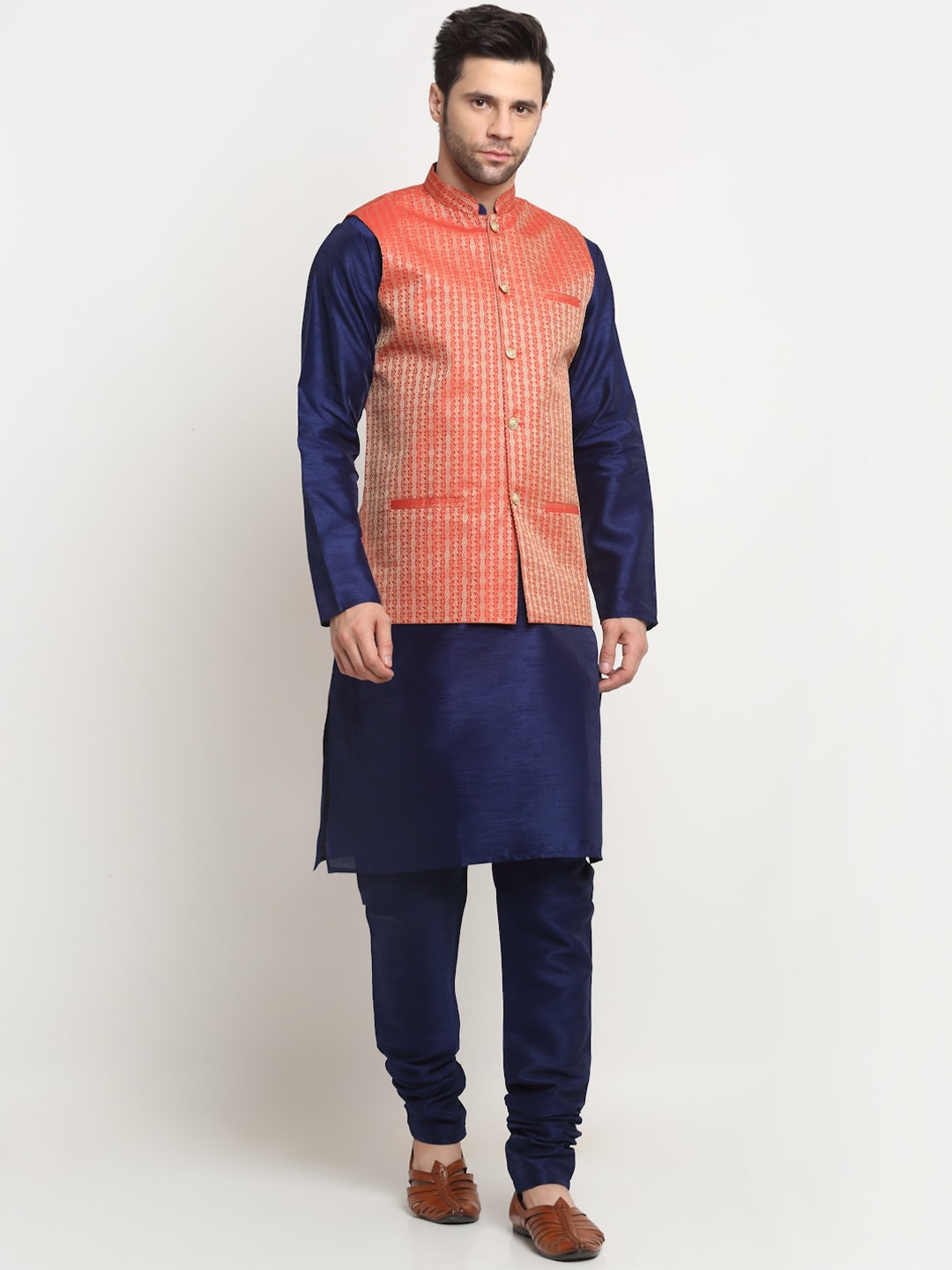 

KRAFT INDIA Men Regular Kurta & Churidar With Nehru Jacket Set, Navy blue