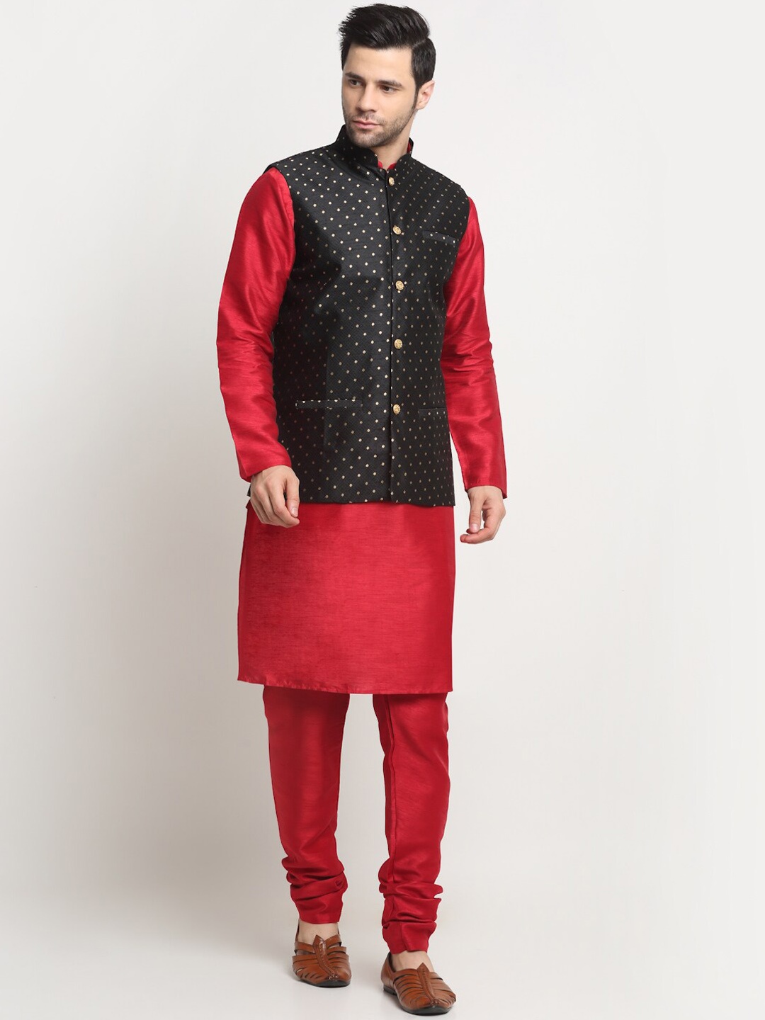 

KRAFT INDIA Regular Straight Kurta & Churidar With Nehru jacket, Maroon