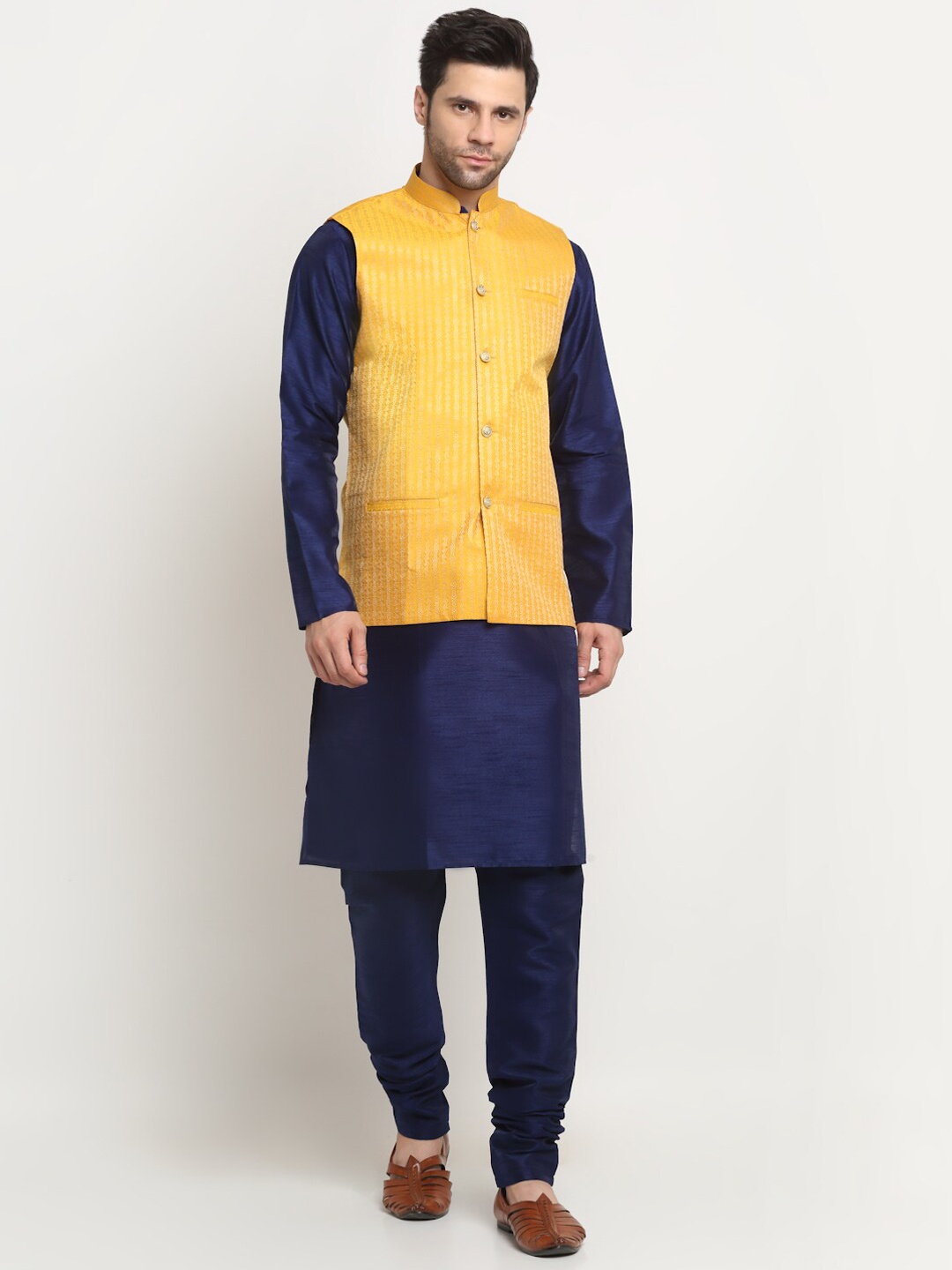 

KRAFT INDIA Regular Pure Silk Kurta With Churidar, Navy blue