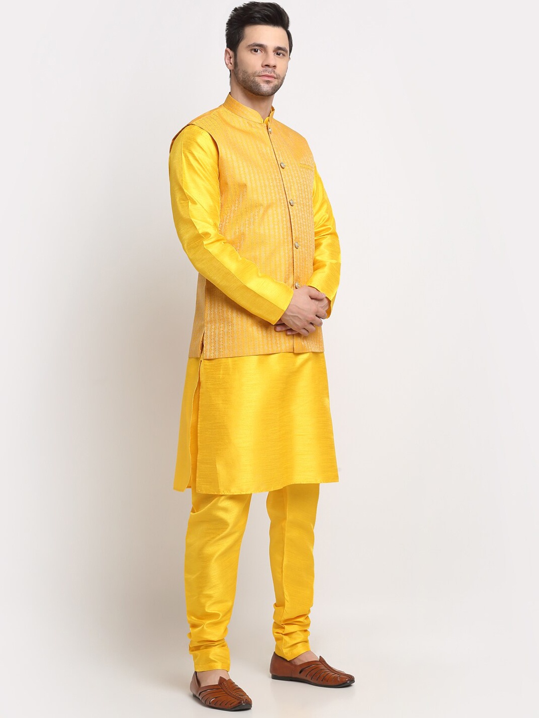 

KRAFT INDIA Mandarin Collar Regular Pure Silk Kurta with Churidar & Woven Design Kurta Set, Yellow