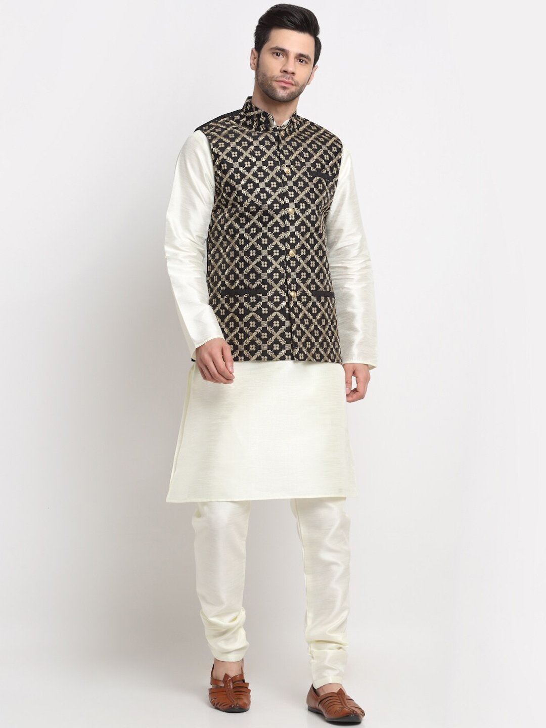 

KRAFT INDIA Men Regular Kurta & Churidar With Embroidered Nehru Jacket Set, Cream