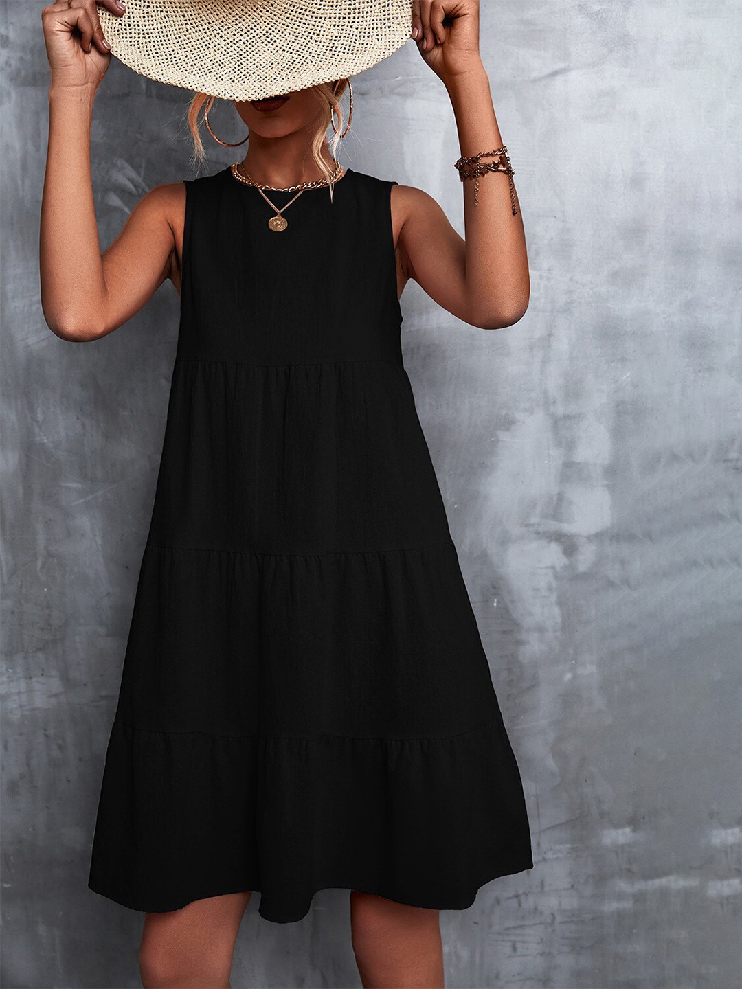 

BoStreet Round Neck Street Shift Dress, Black
