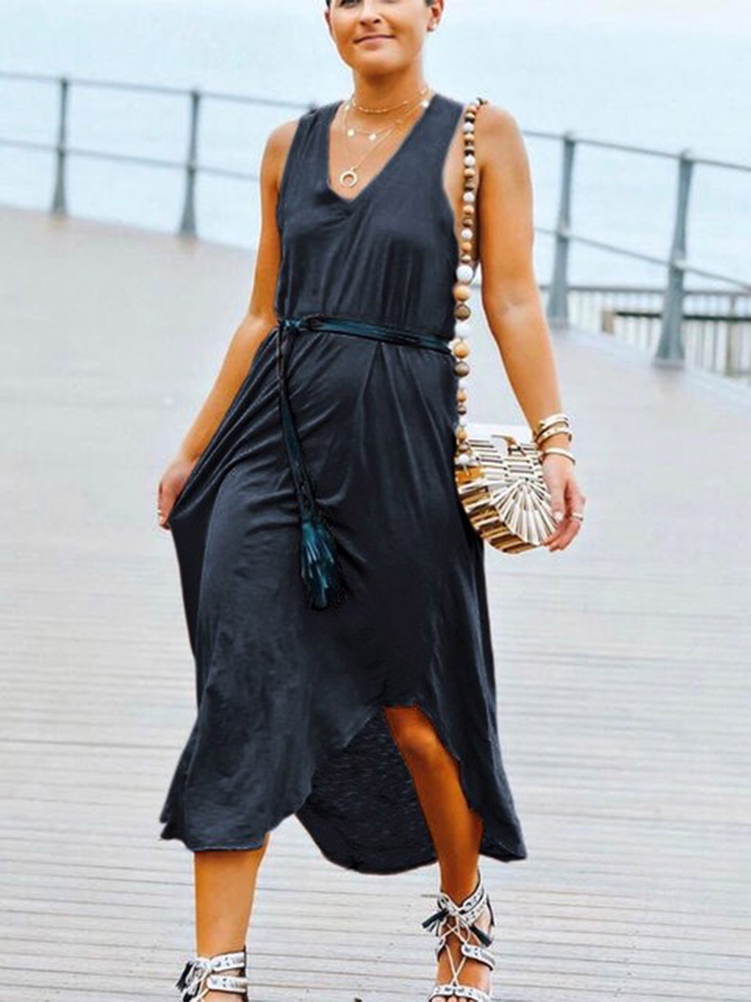 

StyleCast Navy Blue V-Neck Sleeveless A-Line Midi Dress