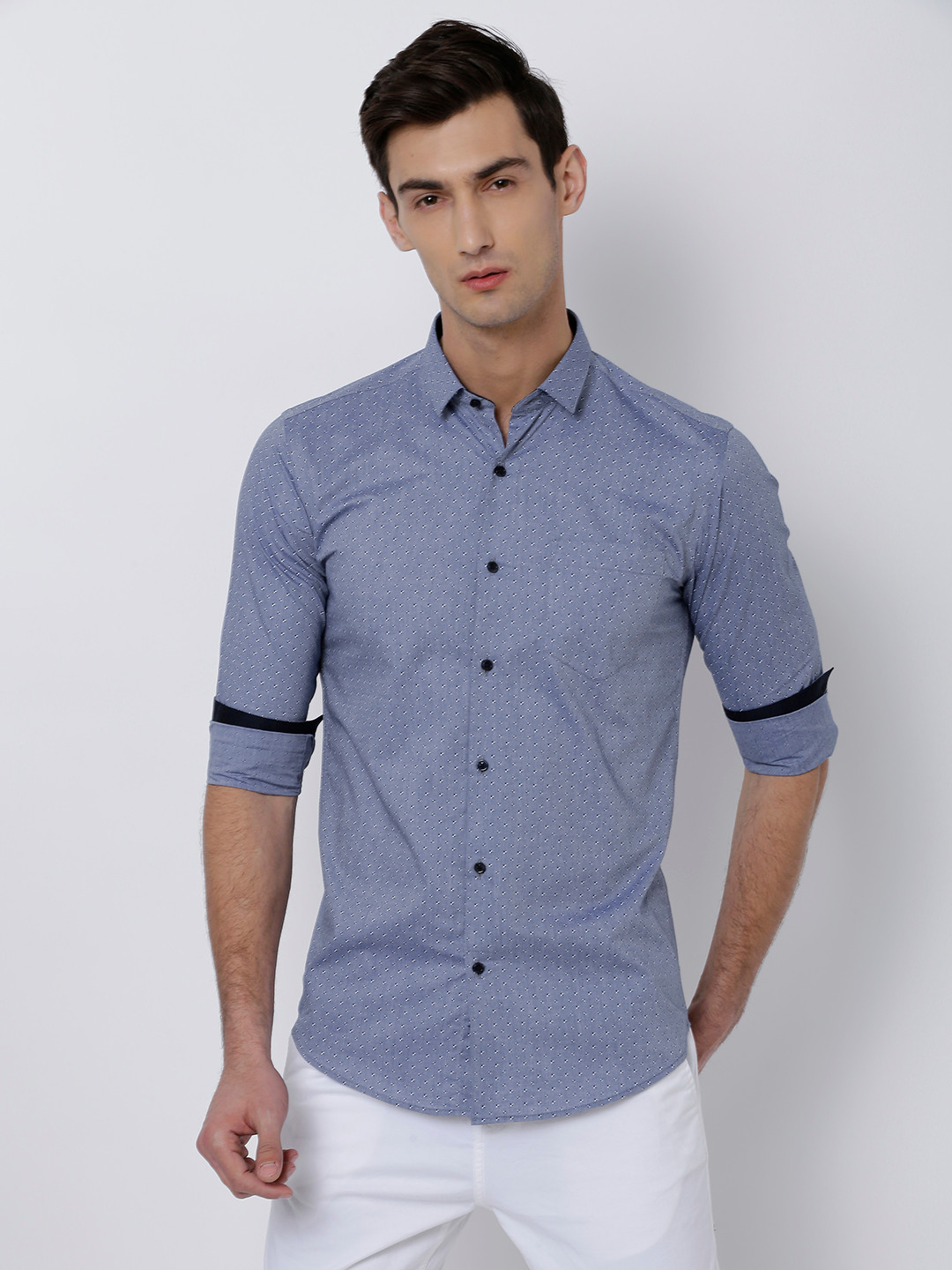 

Black coffee Men Blue Slim Fit Printed Formal Shirt