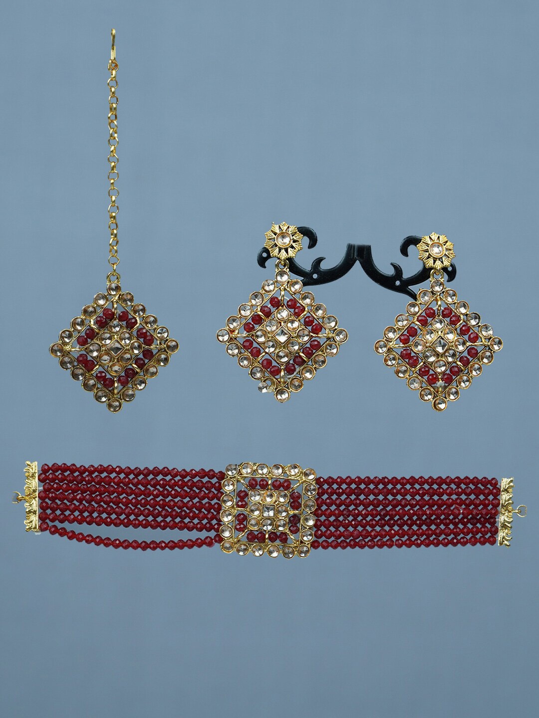 

Diksha collection Gold-Plated Stone-Studded & Beaded JewellerySet