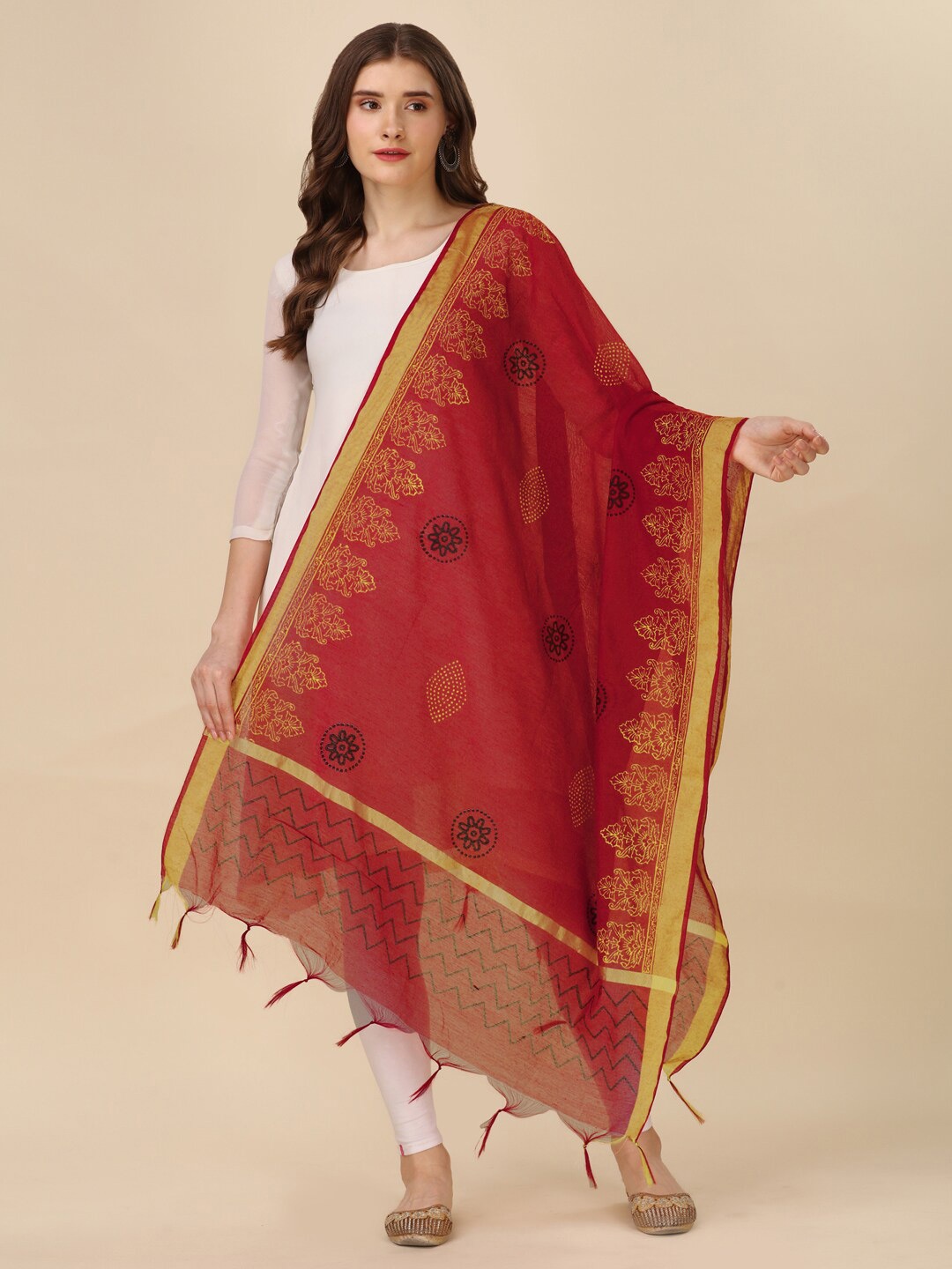 

Mitera Ethnic Motifs Printed Chiffon Dupatta, Red