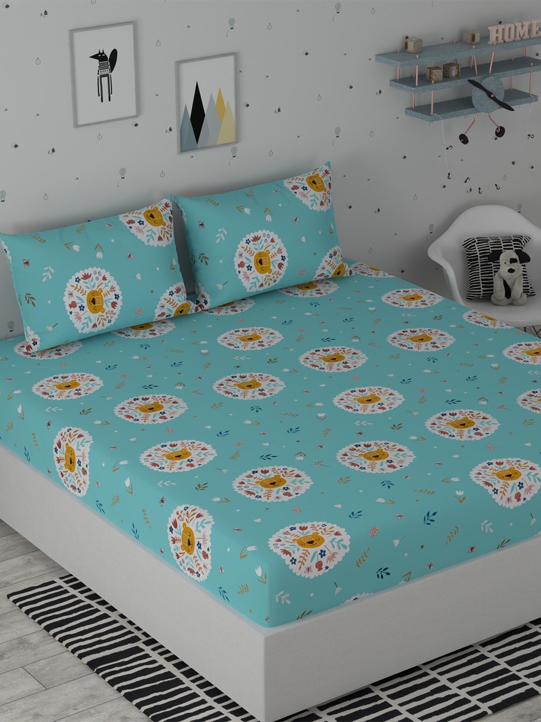 

Huesland Green & Orange Cartoon Characters 186 TC Queen Bedsheet With 2 Pillow Covers