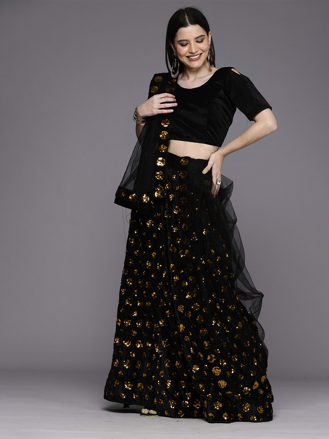 

Sangria Embellished Velvet Lehenga Choli, Black