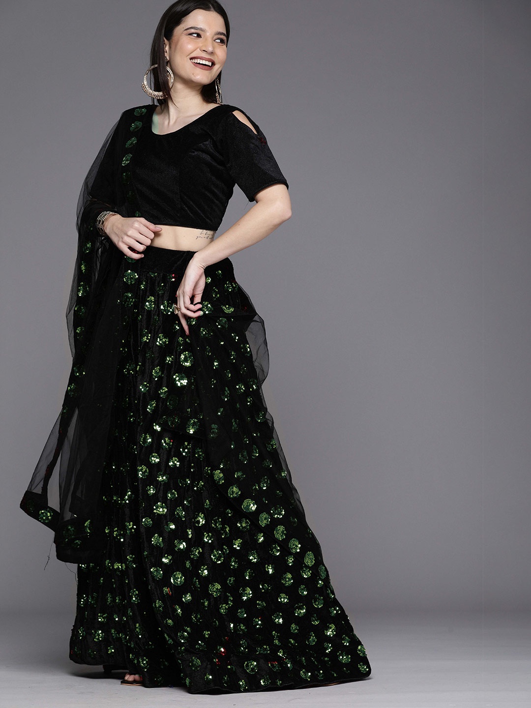 

Sangria Green & Black Embellished Sequinned Velvet Semi-Stitched Lehenga Choli