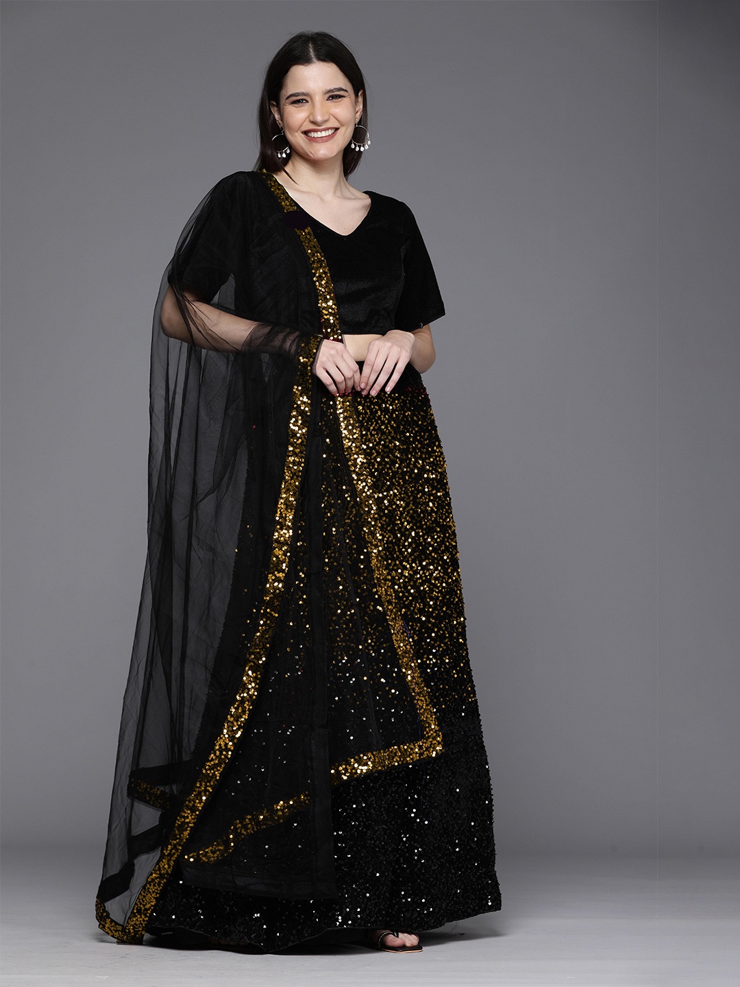 

Sangria Embellished Sequinned Lehenga Choli, Gold