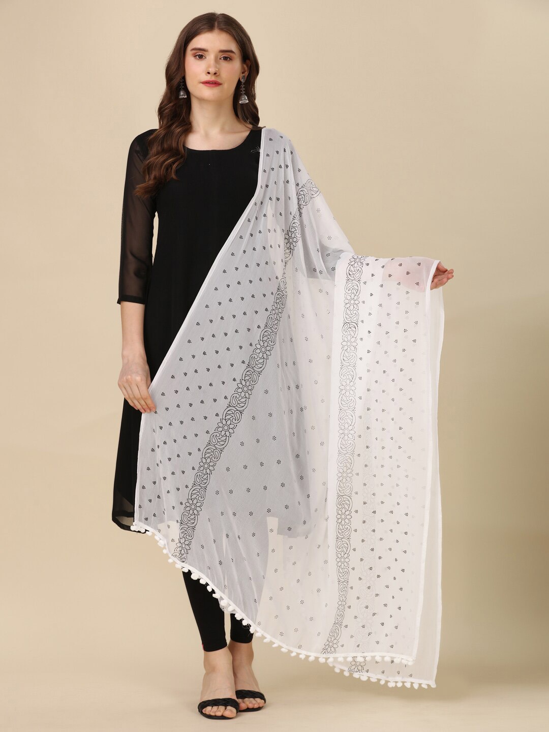 

Mitera White & Black Floral Printed Dupatta