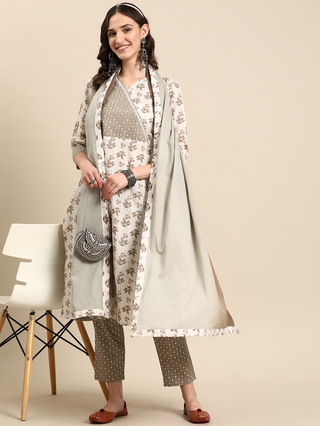 

Sangria Floral Printed Empire Kurta With Trousers & Dupatta, White