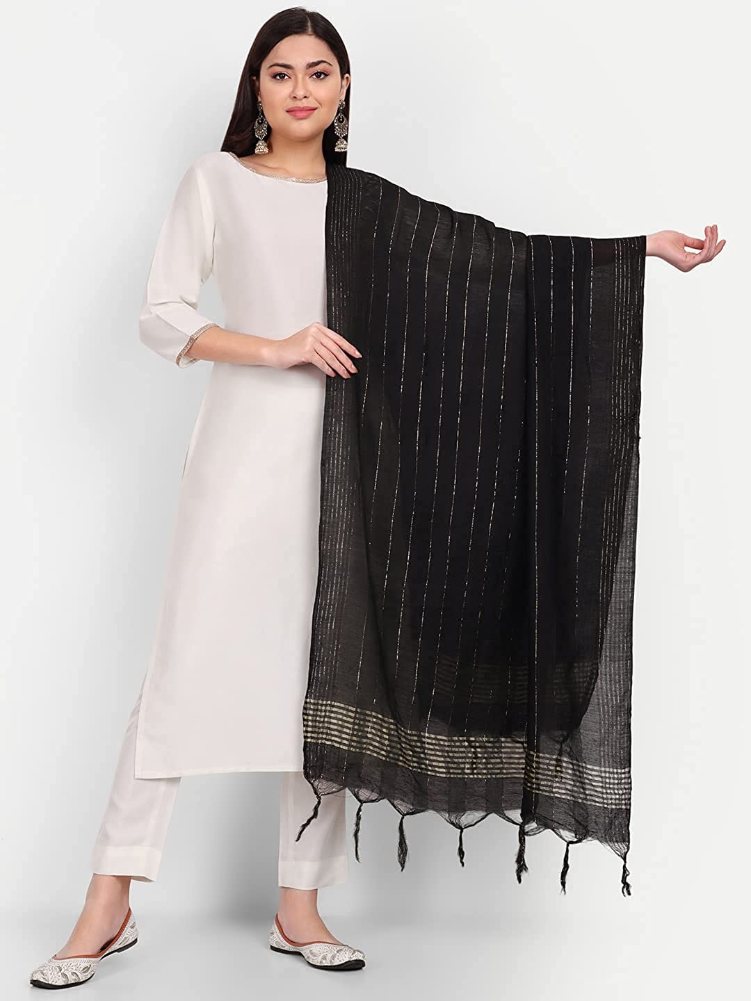 

Mitera Black & Gold-Toned Striped Zari Dupatta