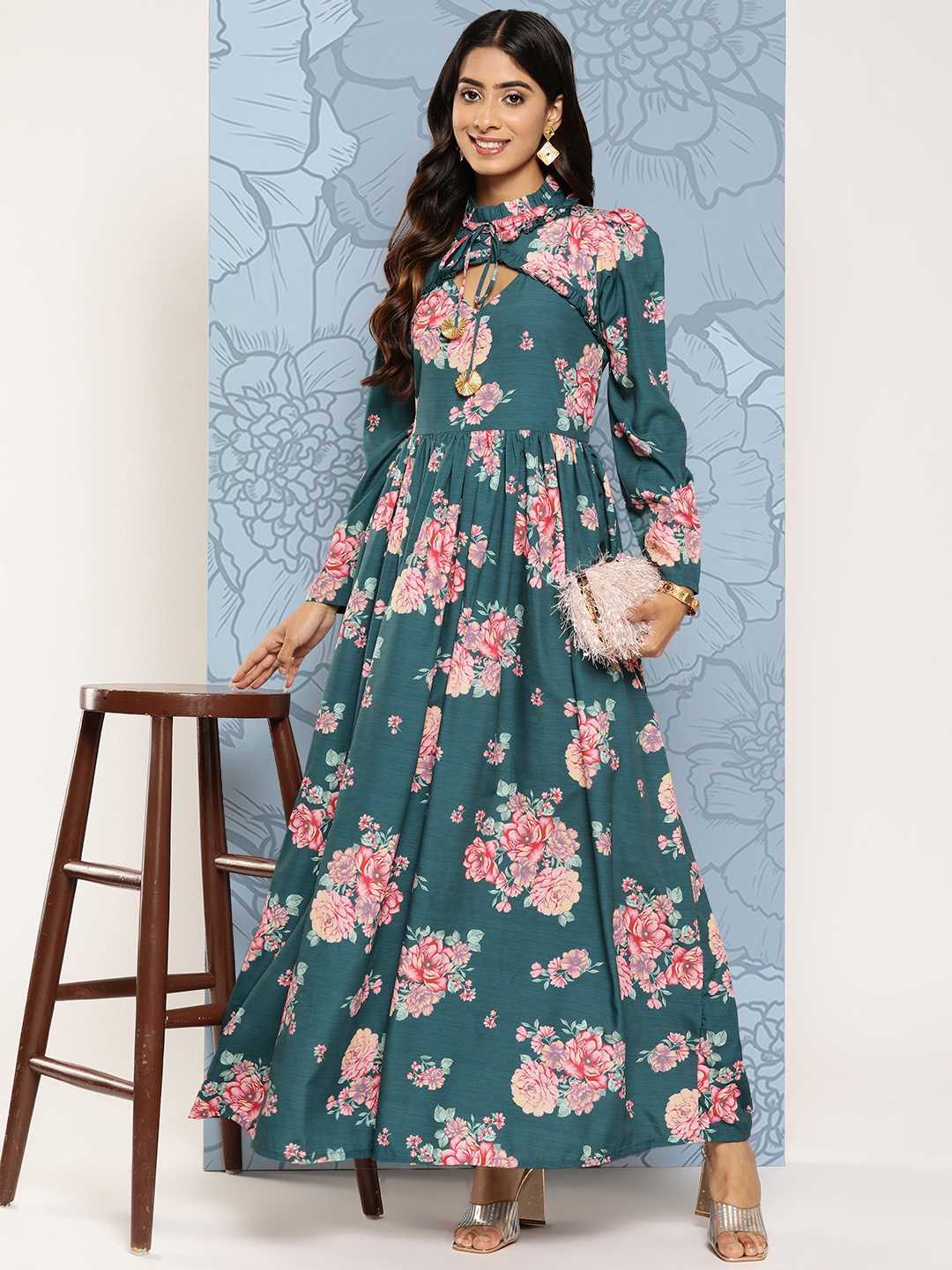 

Ahalyaa Floral Print Puff Sleeves Tie-Up Neck Crepe Ethnic Gown With Cut-Out Detail, Green