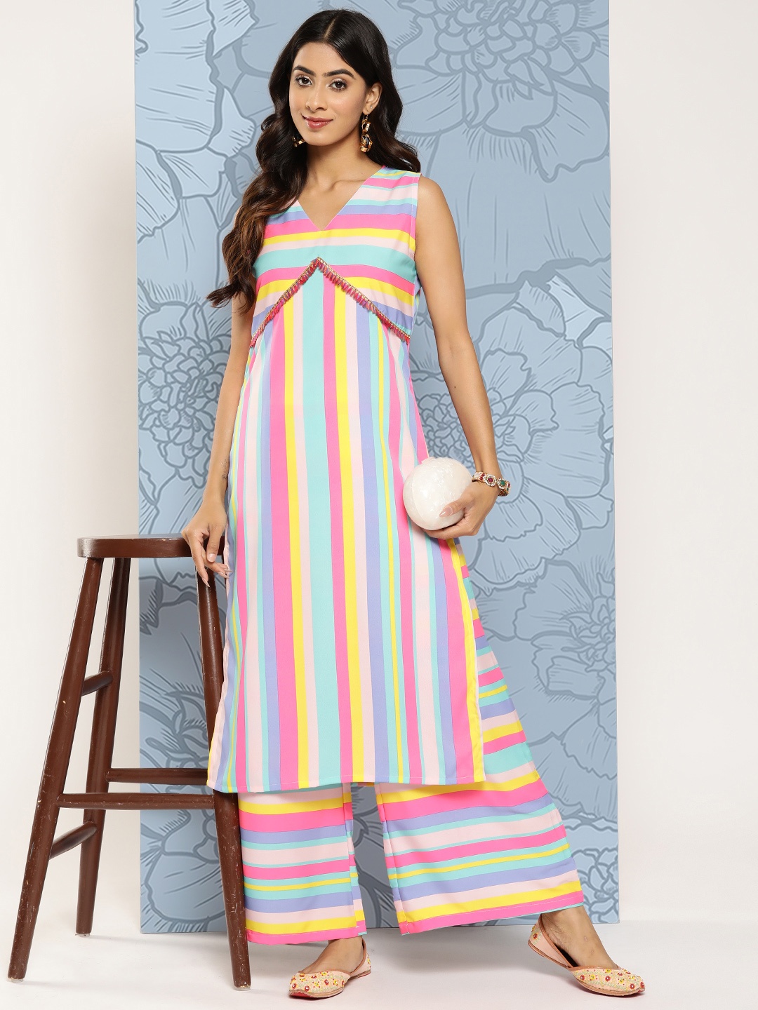 

Ahalyaa Striped Empire Gotta Patti Kurta With Palazzos, Multi