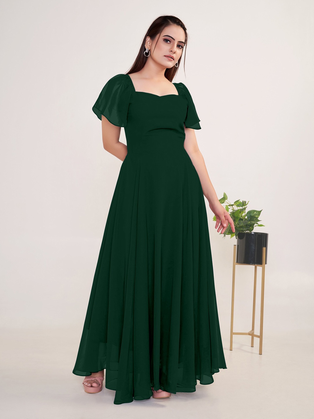 

Femvy Sweetheart Neckline Flared Sleeves Georgette Maxi Dress, Green