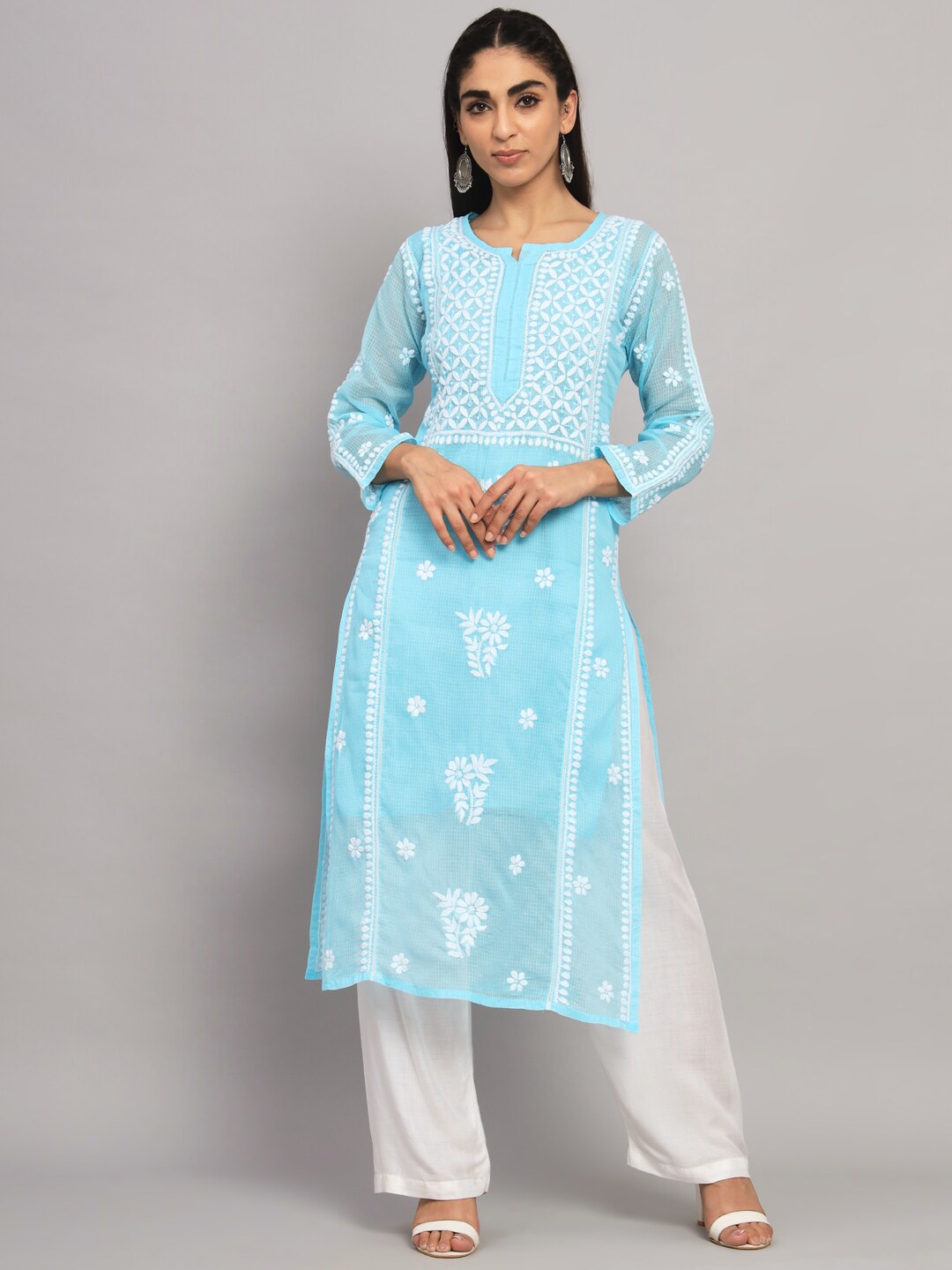 

PARAMOUNT CHIKAN Ethnic Motifs Embroidered Chikankari Kurta With Trousers, Turquoise blue
