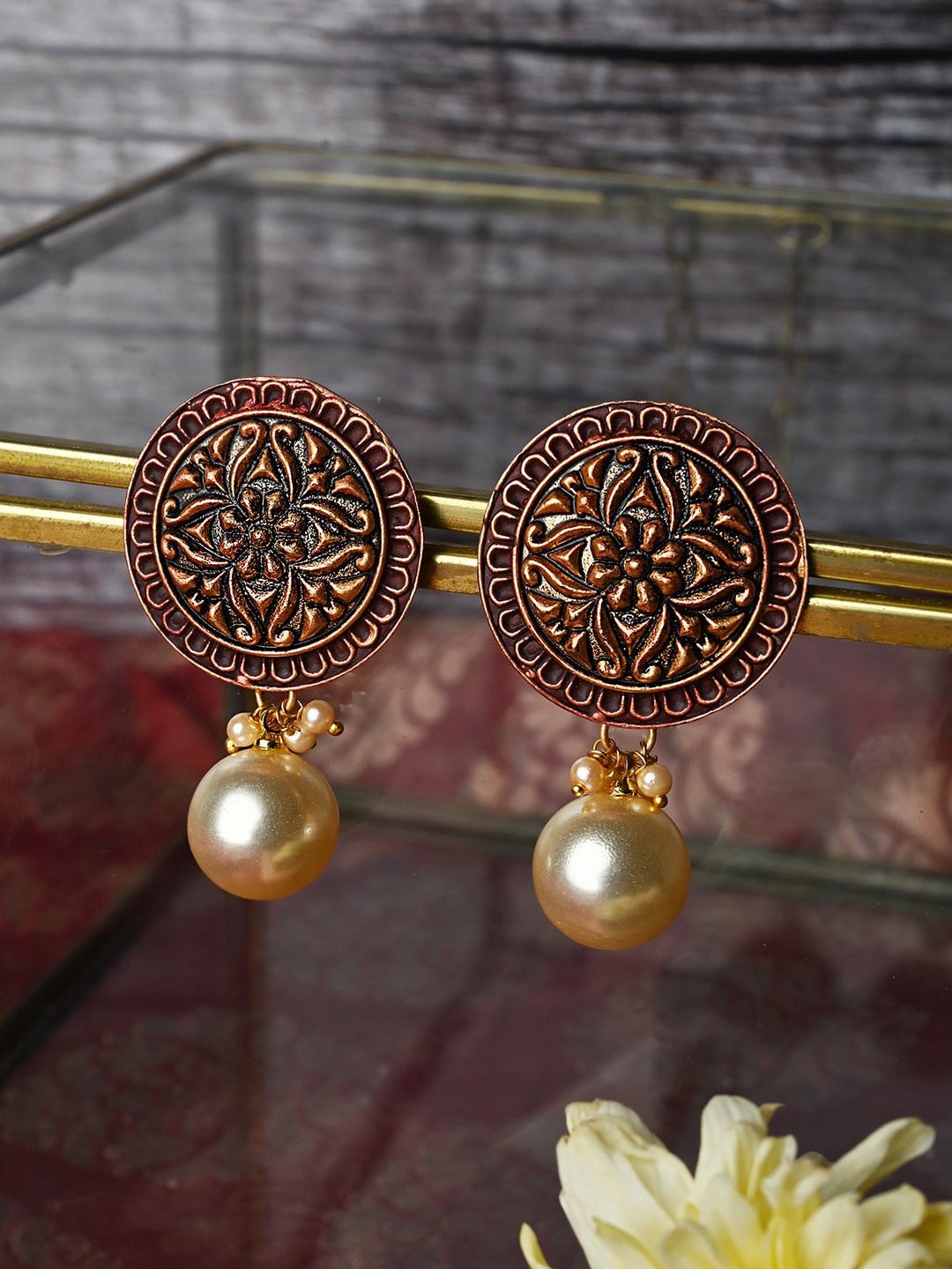 

TEEJH Gold-Plated Contemporary Drop Earrings