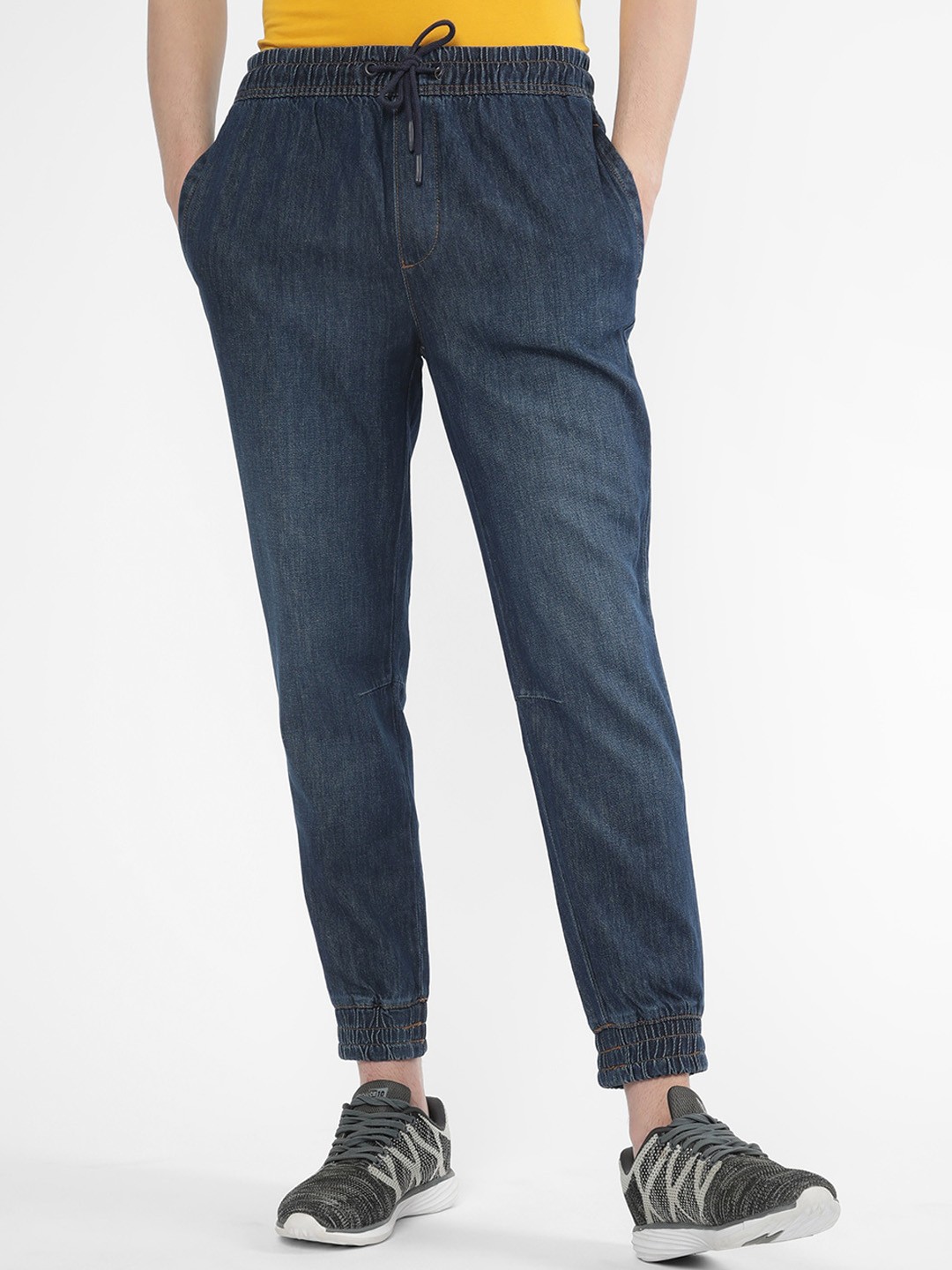 

R&B Men Mid-Rise Relaxed Fit Jeans, Blue
