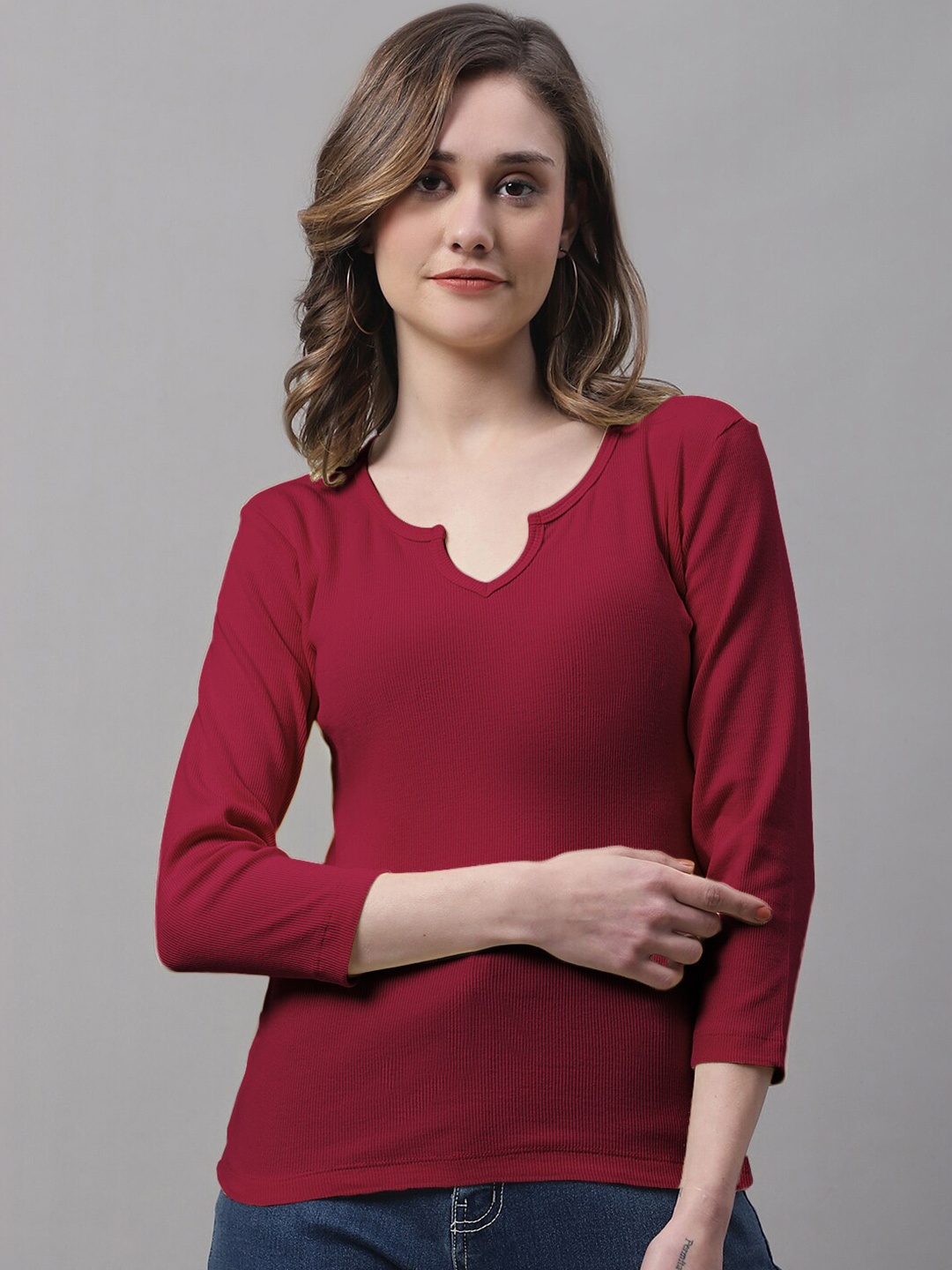 

FBAR V-Neck Fitted Cotton Top, Maroon