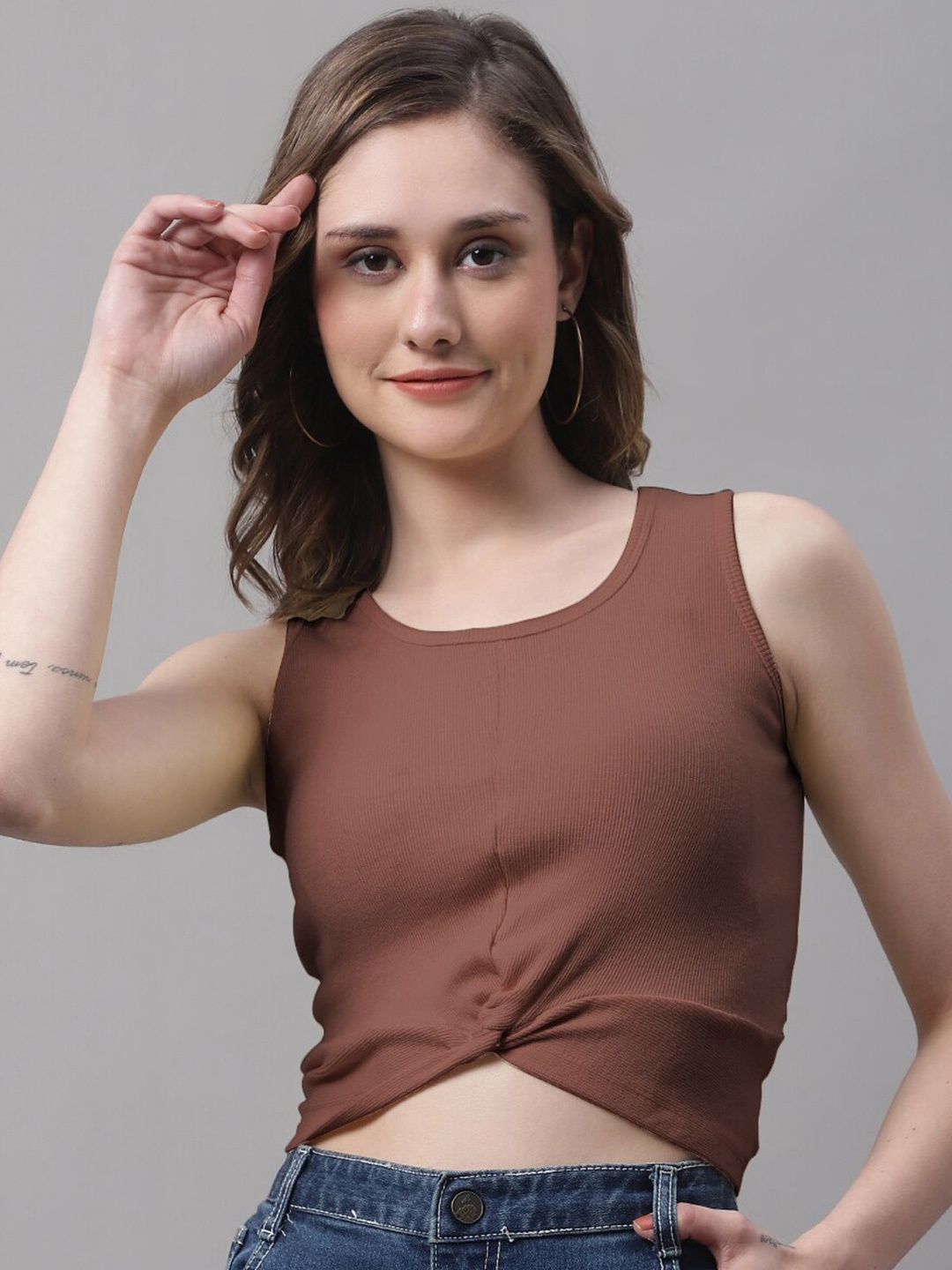 

FBAR Sleeveless Twisted Cotton Crop Top, Brown
