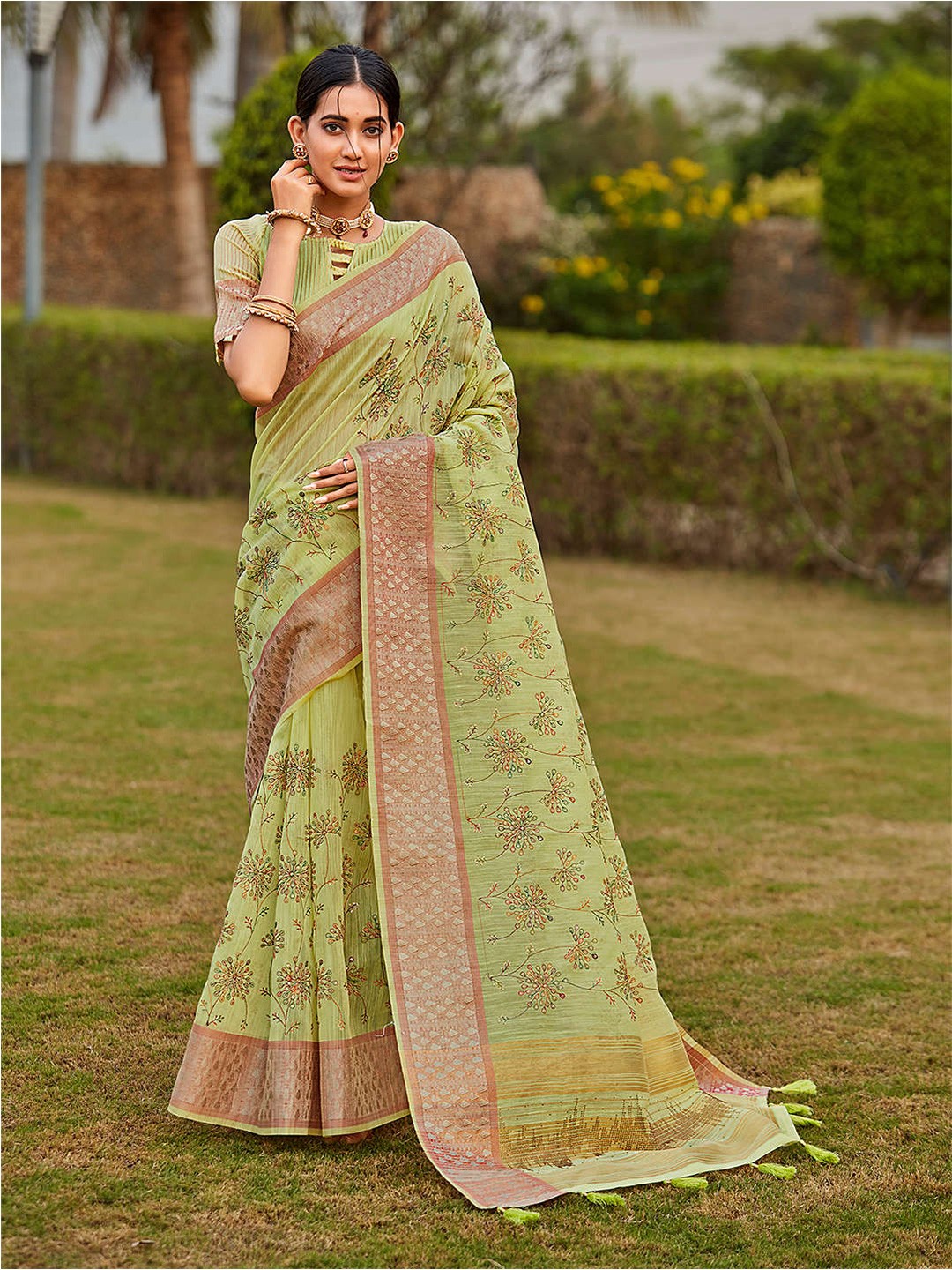 

Mitera Green & Red Floral Embroidered Pure Linen Saree